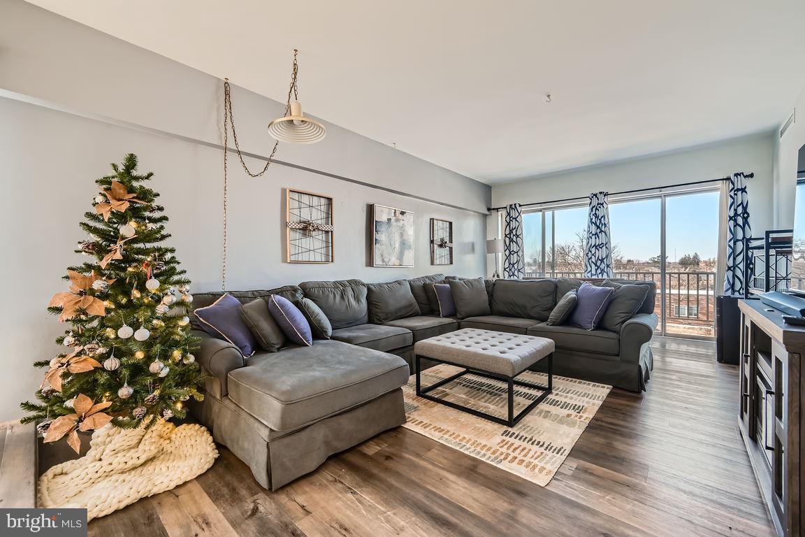 ARLINGTON - Residential