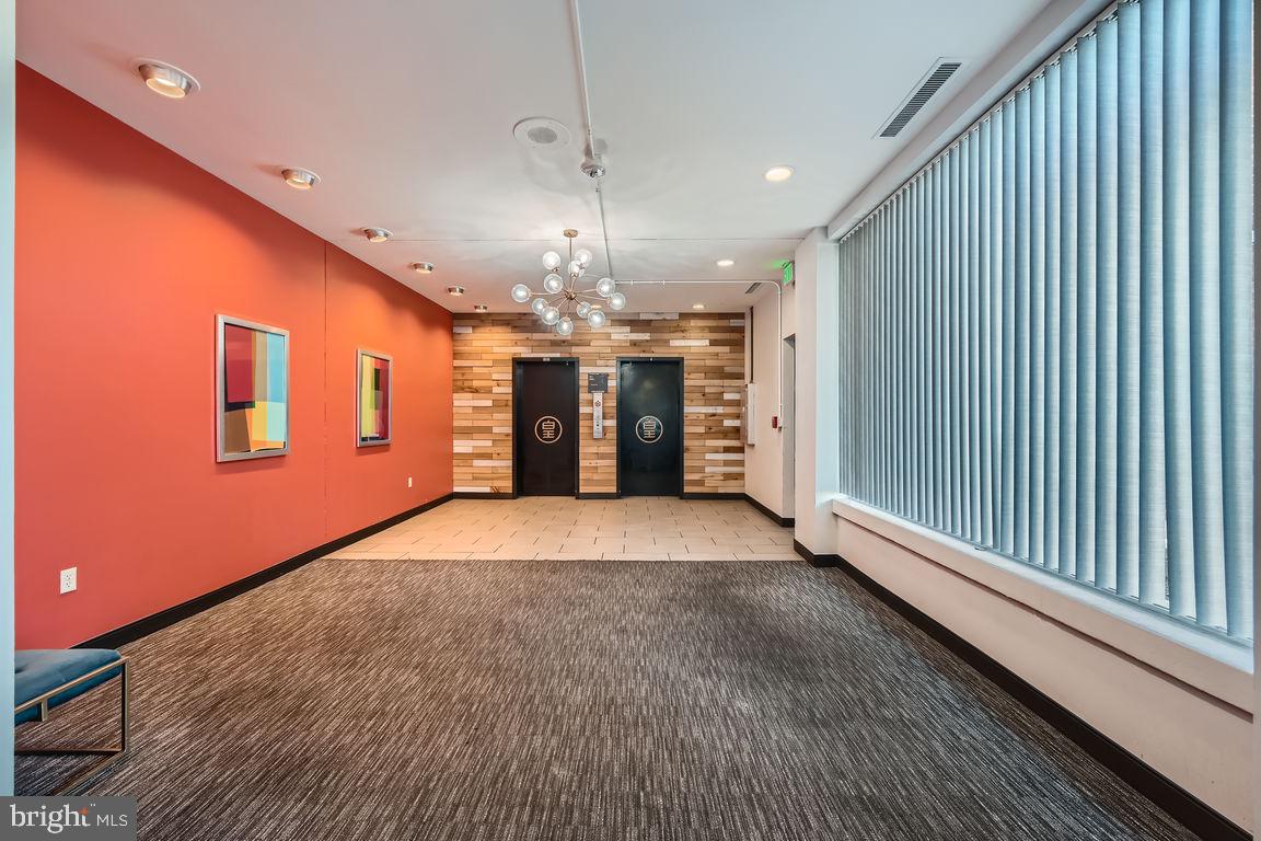 ARLINGTON - Residential