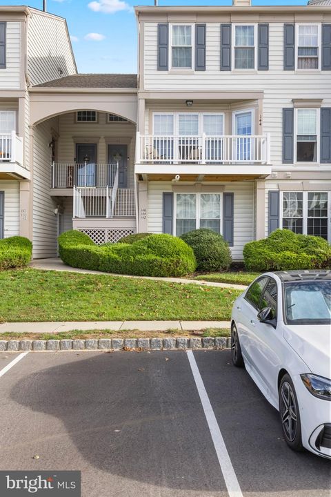 142 ROSEBAY COURT DELRAN NJ 08075