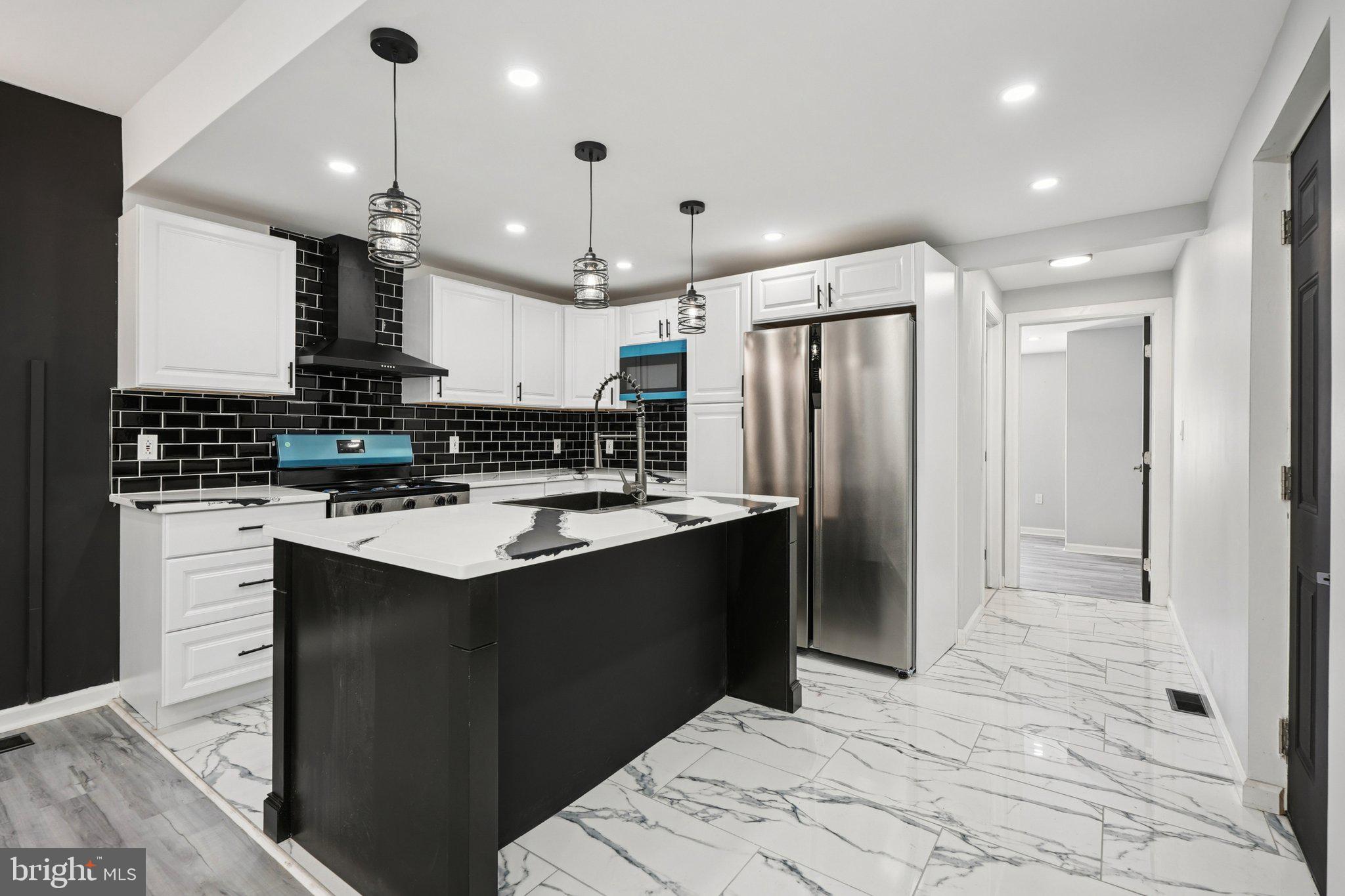 FRANKFORD - Residential