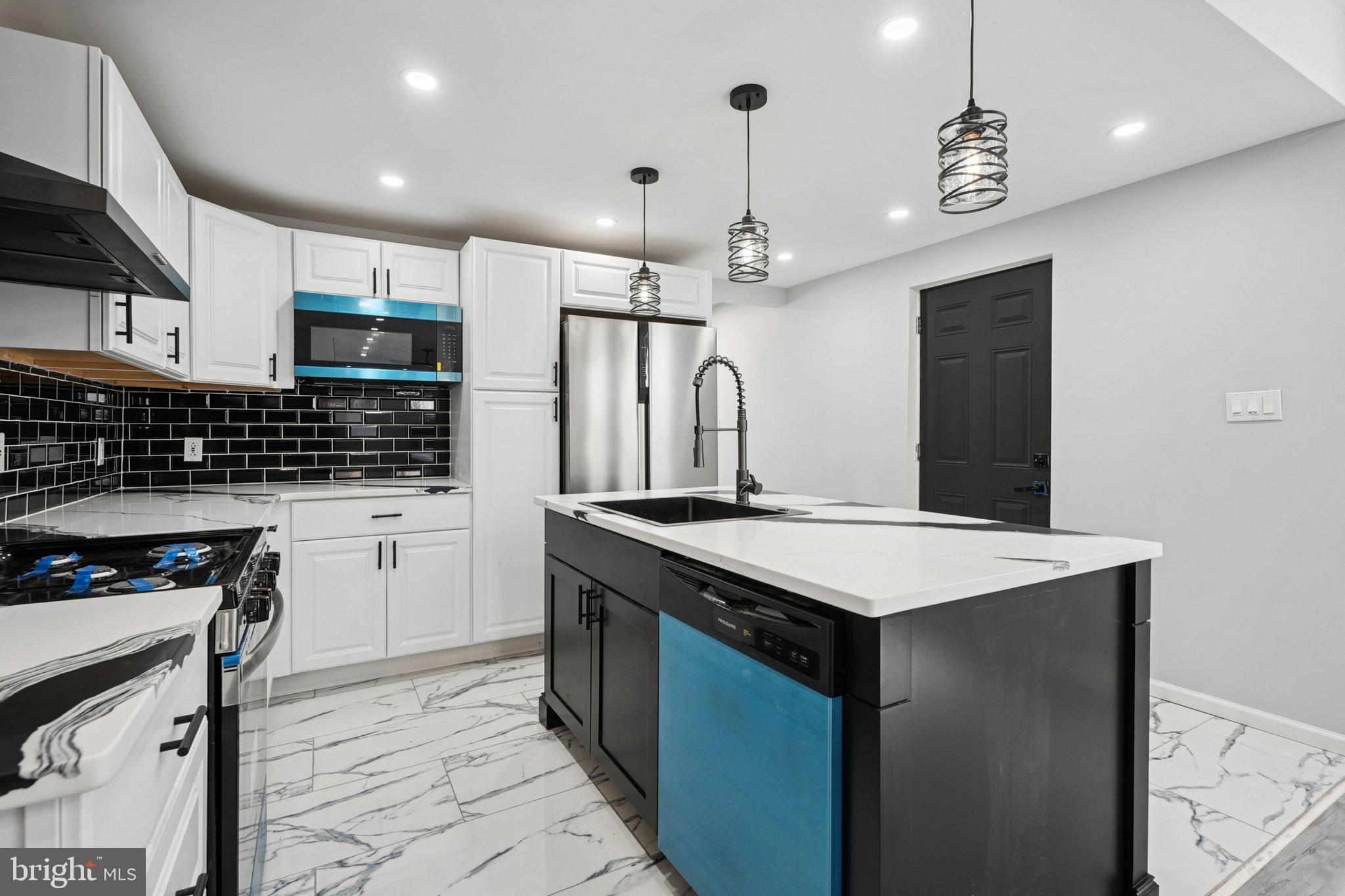 FRANKFORD - Residential