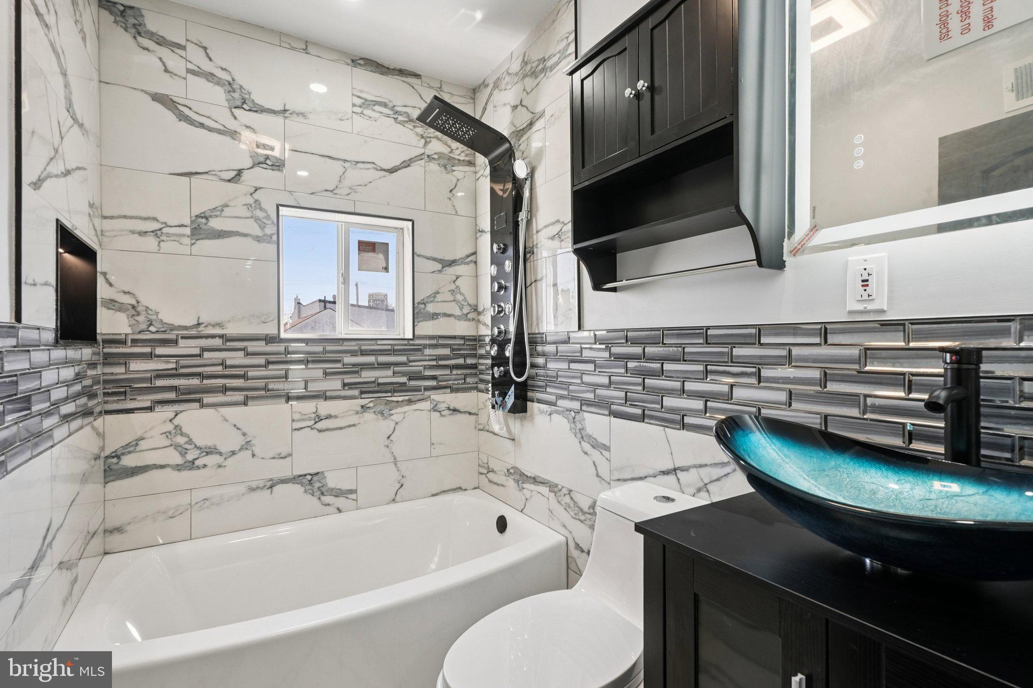 FRANKFORD - Residential