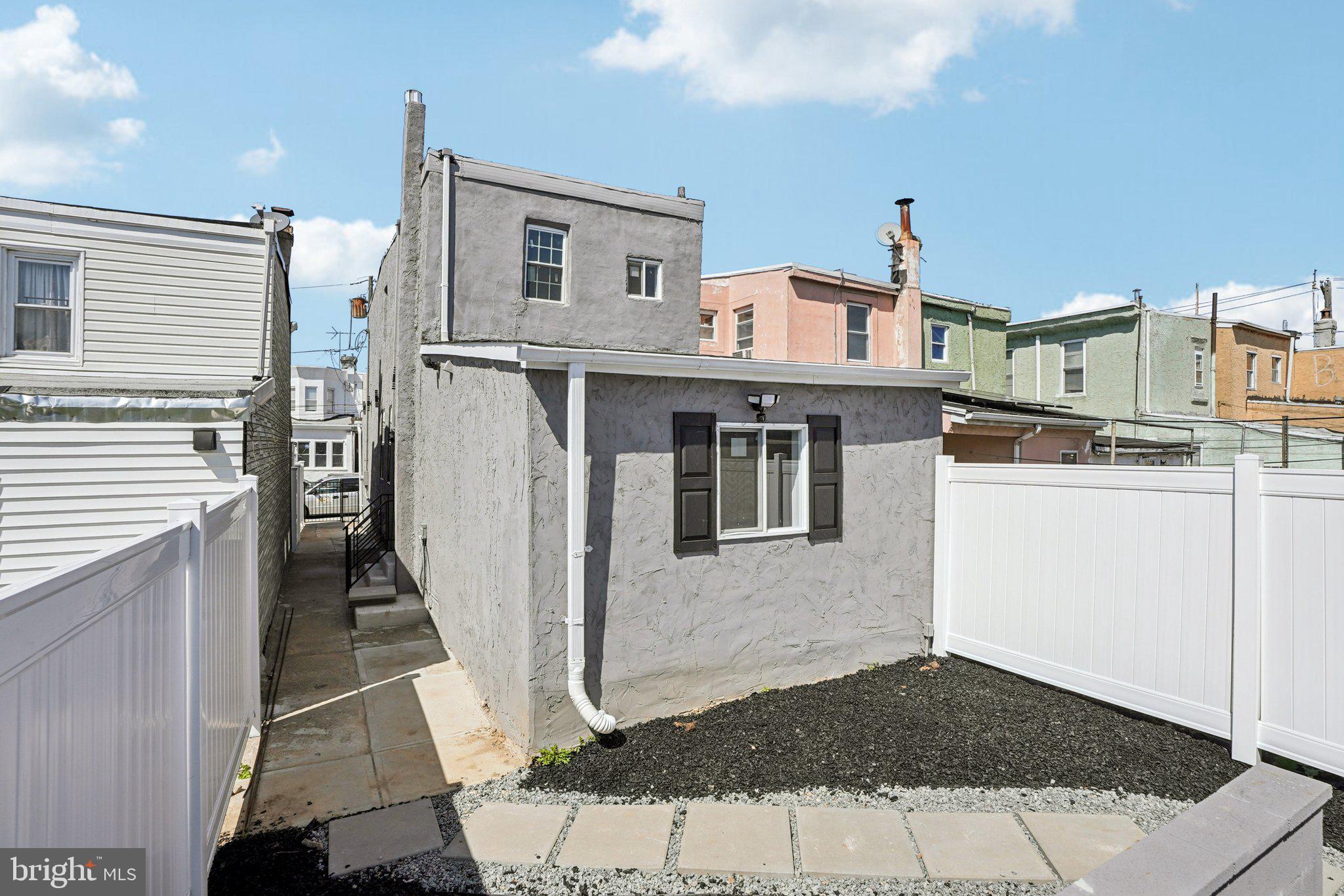 FRANKFORD - Residential