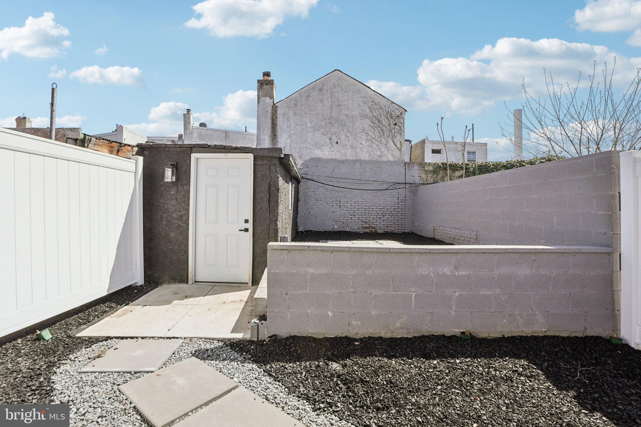 FRANKFORD - Residential