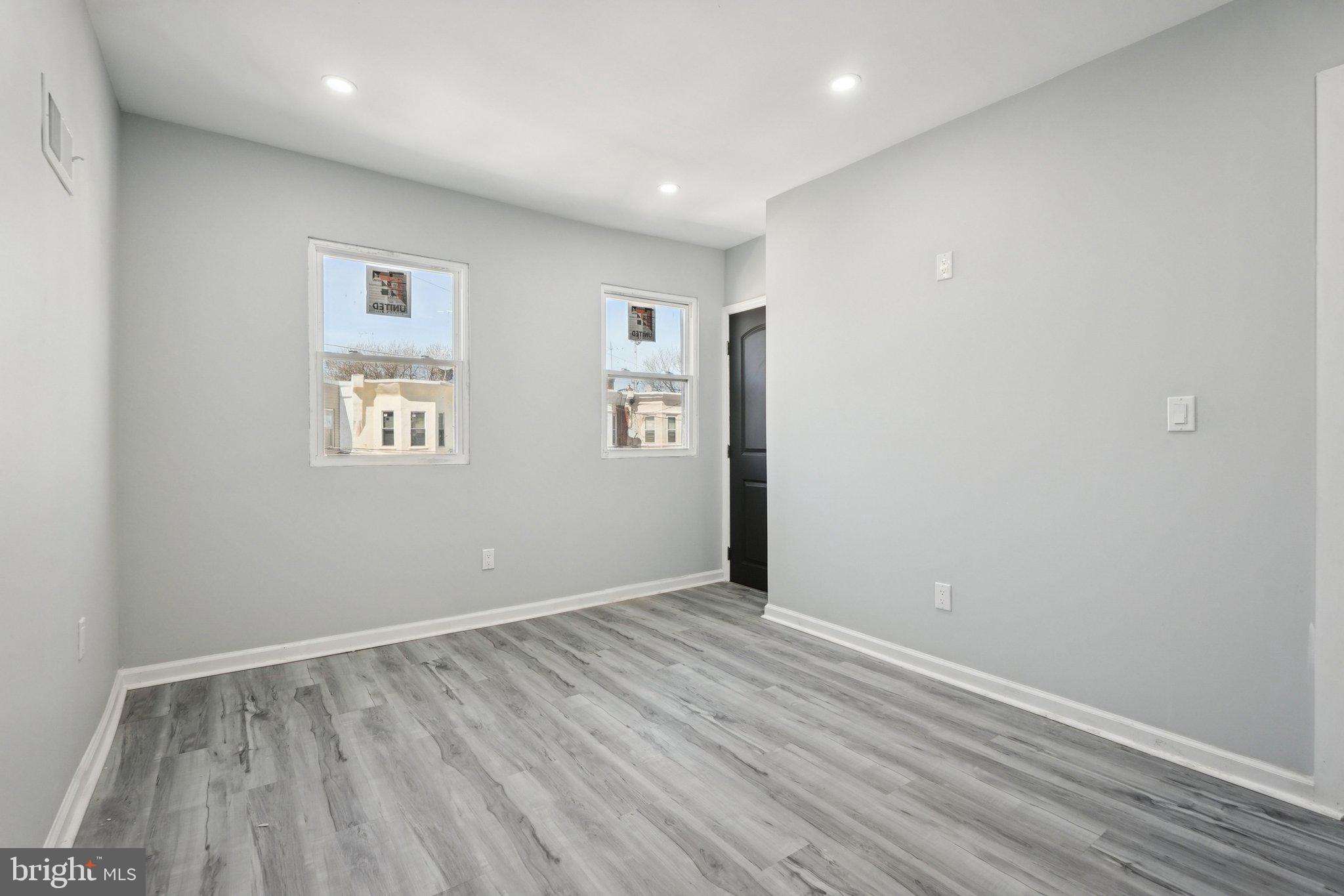 FRANKFORD - Residential