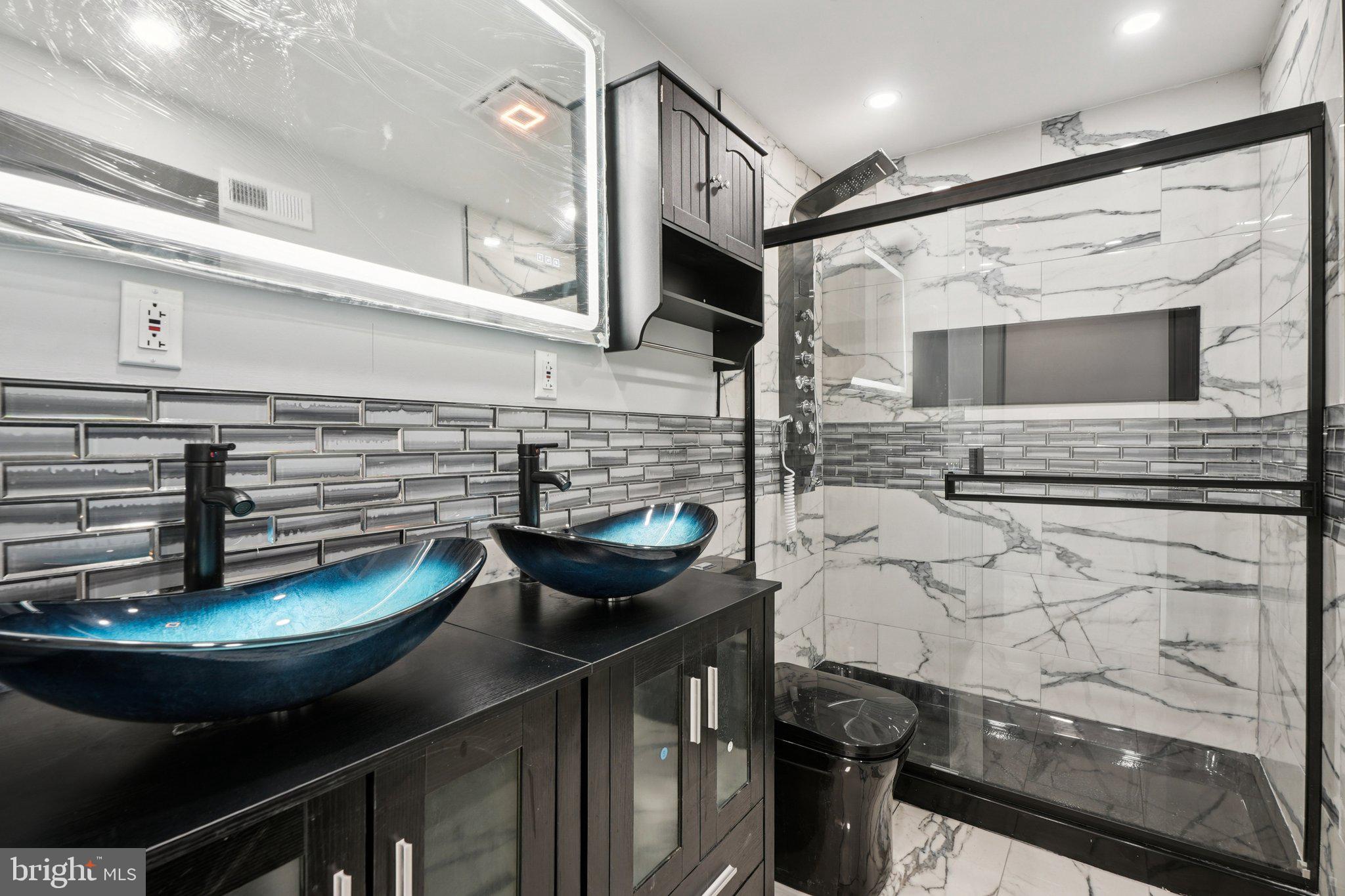 FRANKFORD - Residential