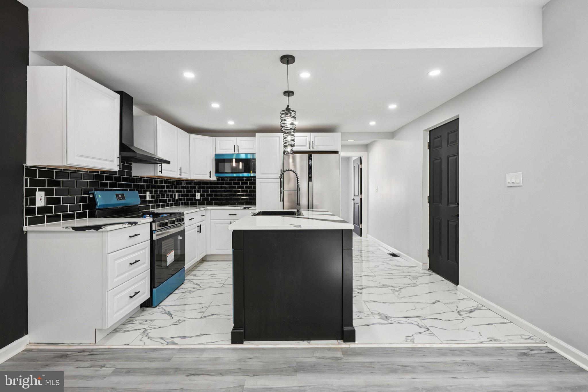 FRANKFORD - Residential