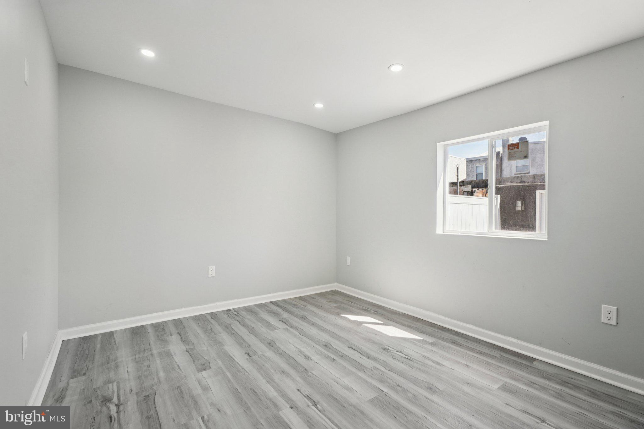 FRANKFORD - Residential