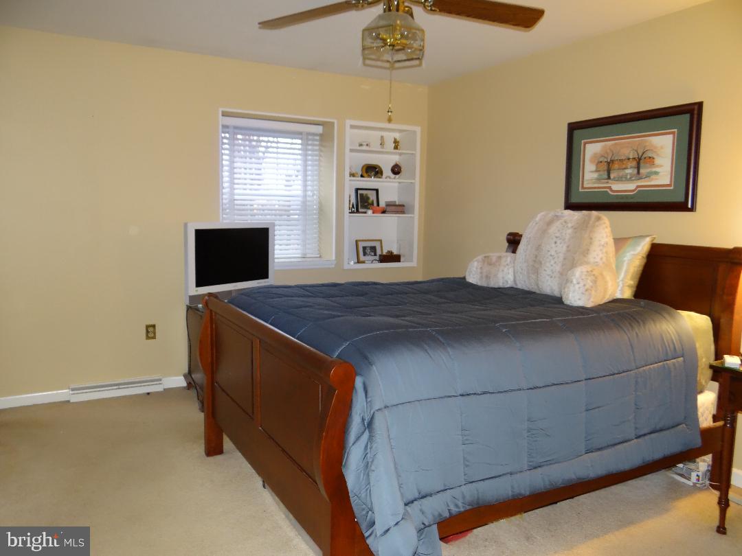 COLDBROOK MEADOWS - Residential