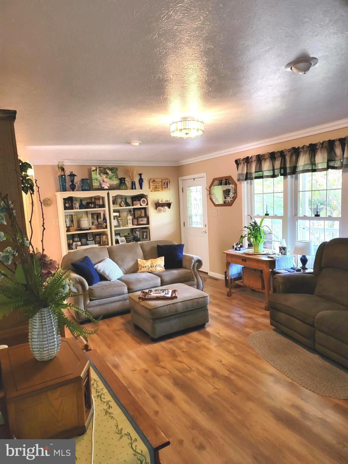 SPRUCE RIDGE - Residential