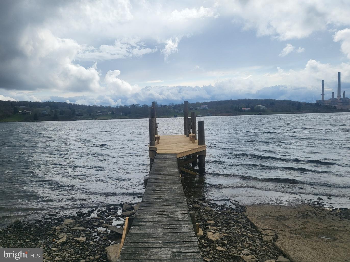 SPRUCE RIDGE - Residential