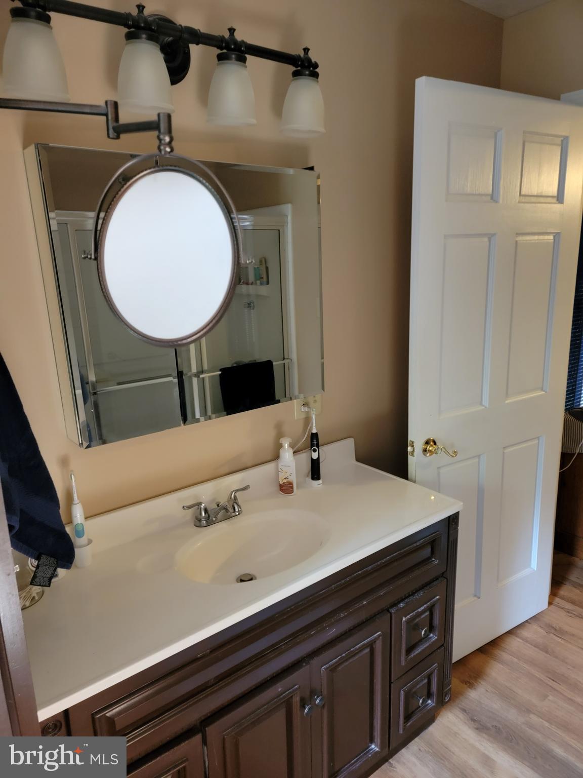 SPRUCE RIDGE - Residential