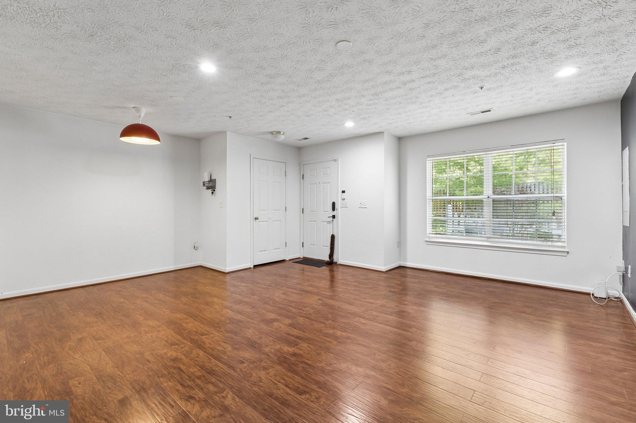 8011 BROOKSTONE COURT 74
