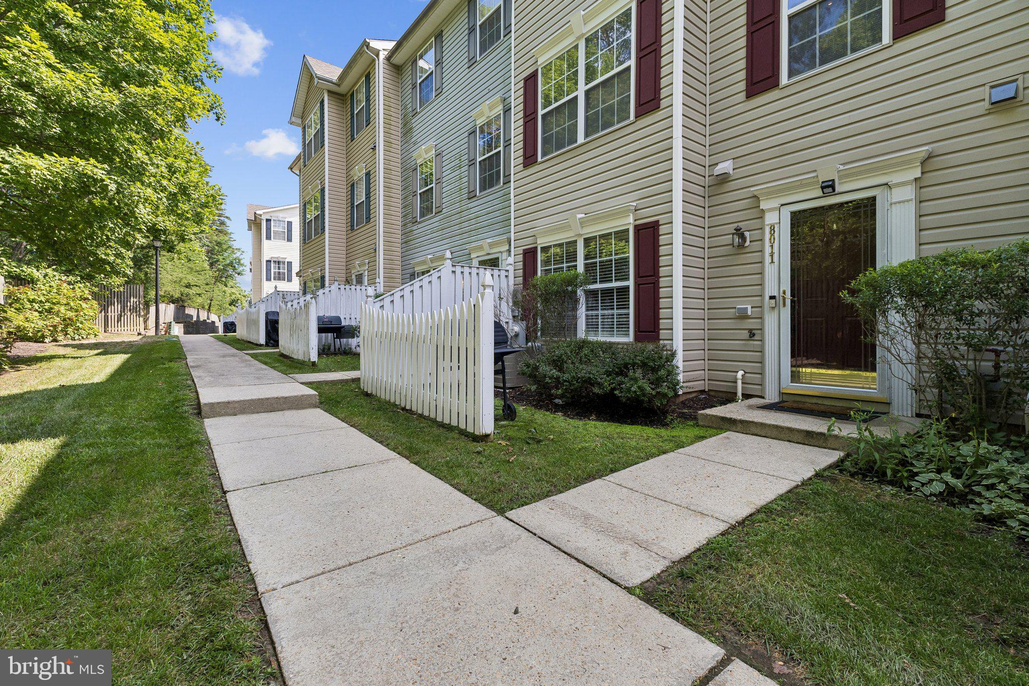 8011 BROOKSTONE COURT 74
