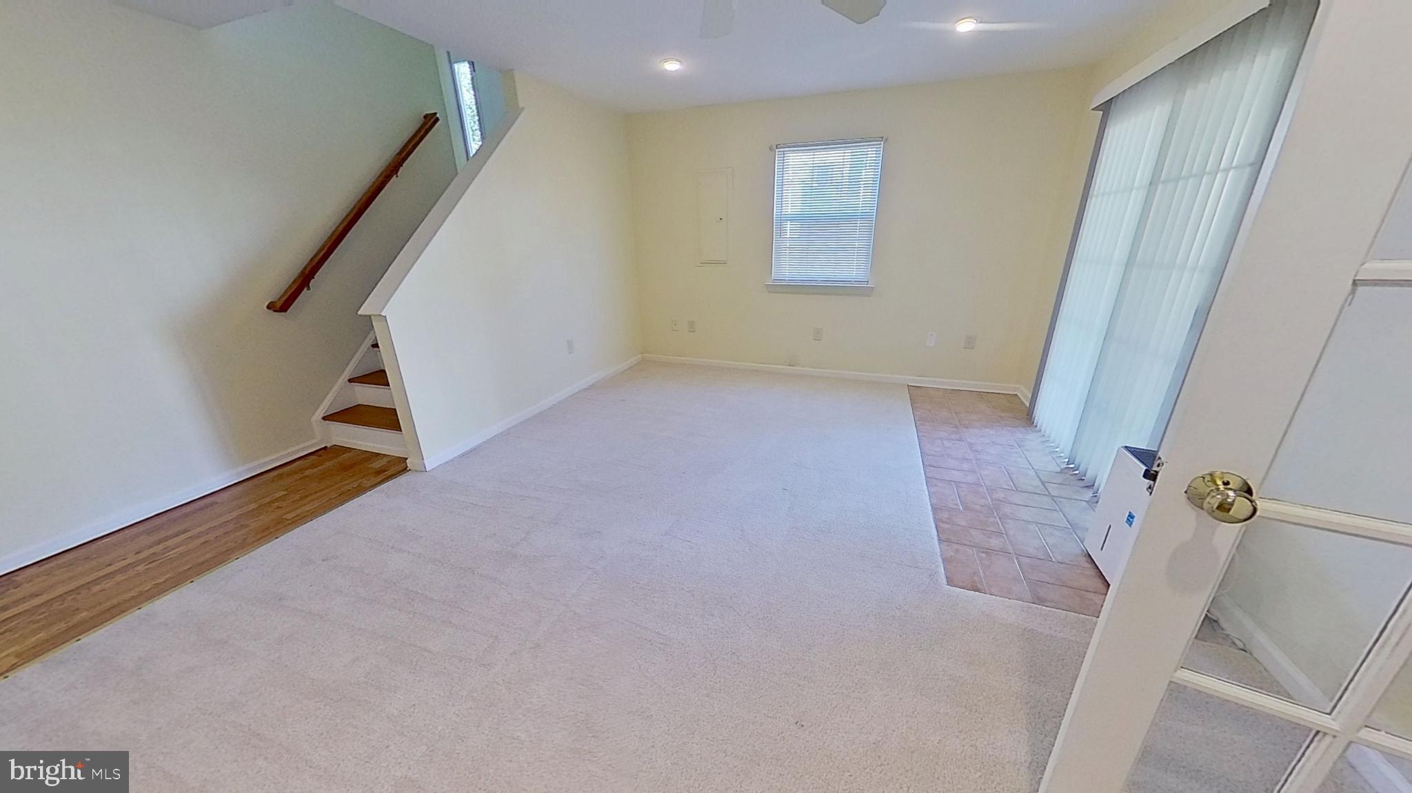 YORK - Residential Lease