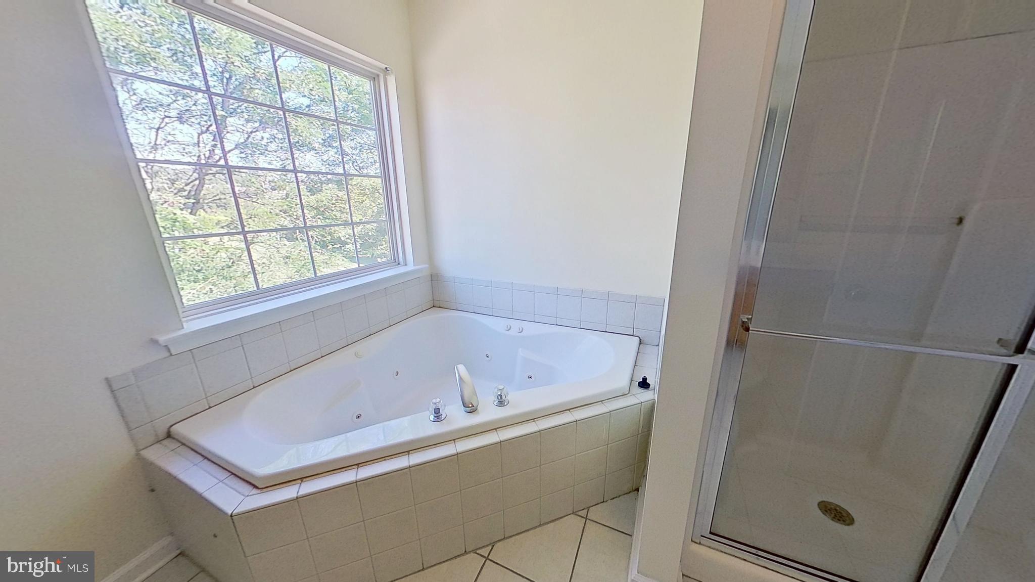 YORK - Residential Lease