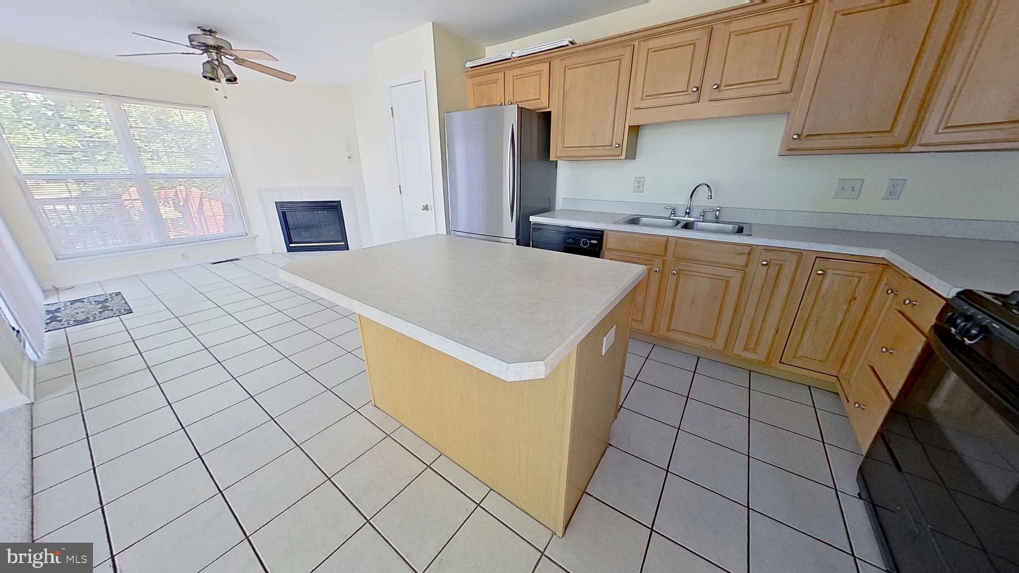 YORK - Residential Lease