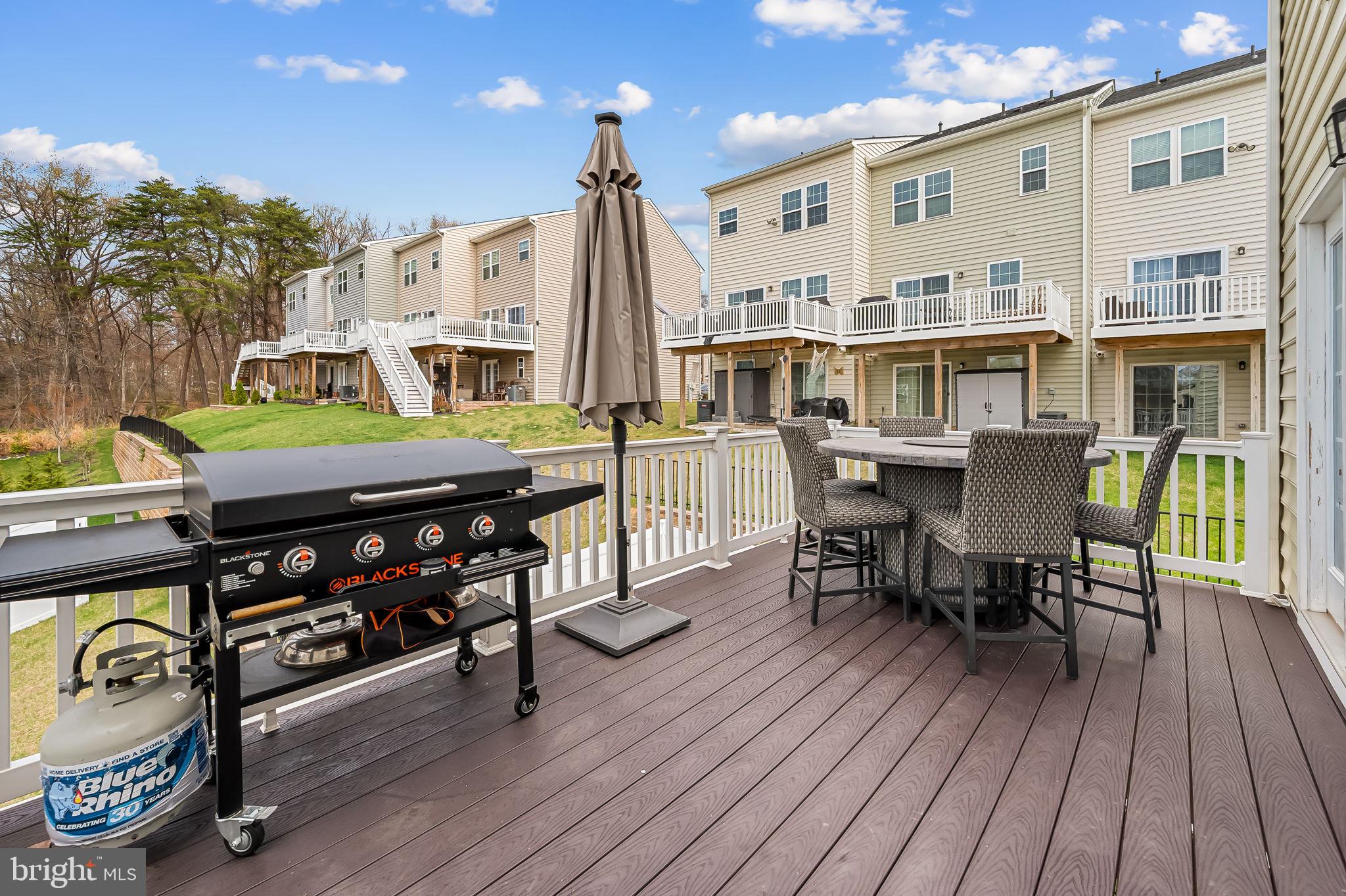 HIGHGATE VILLAGE - Residential