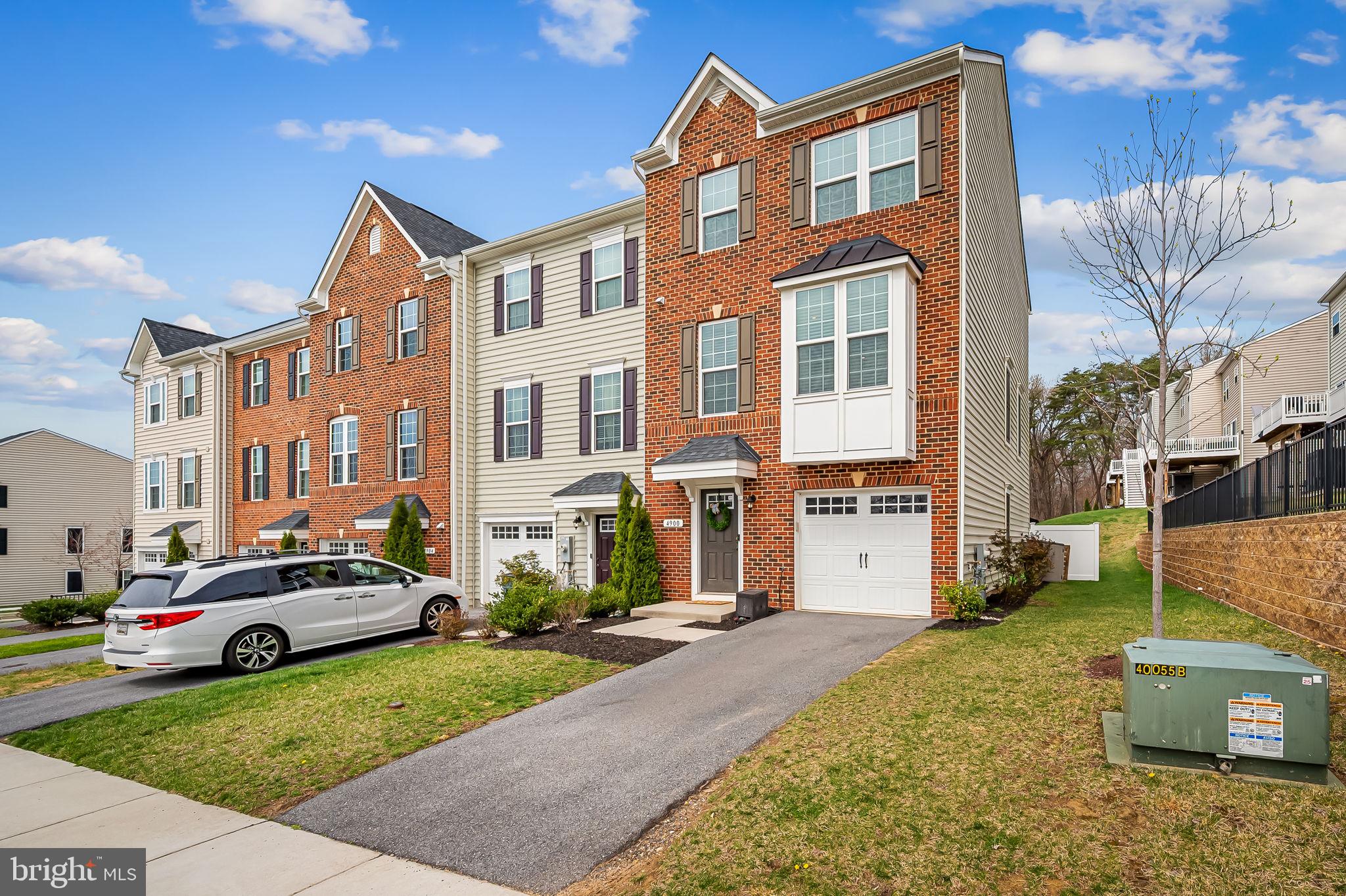 HIGHGATE VILLAGE - Residential