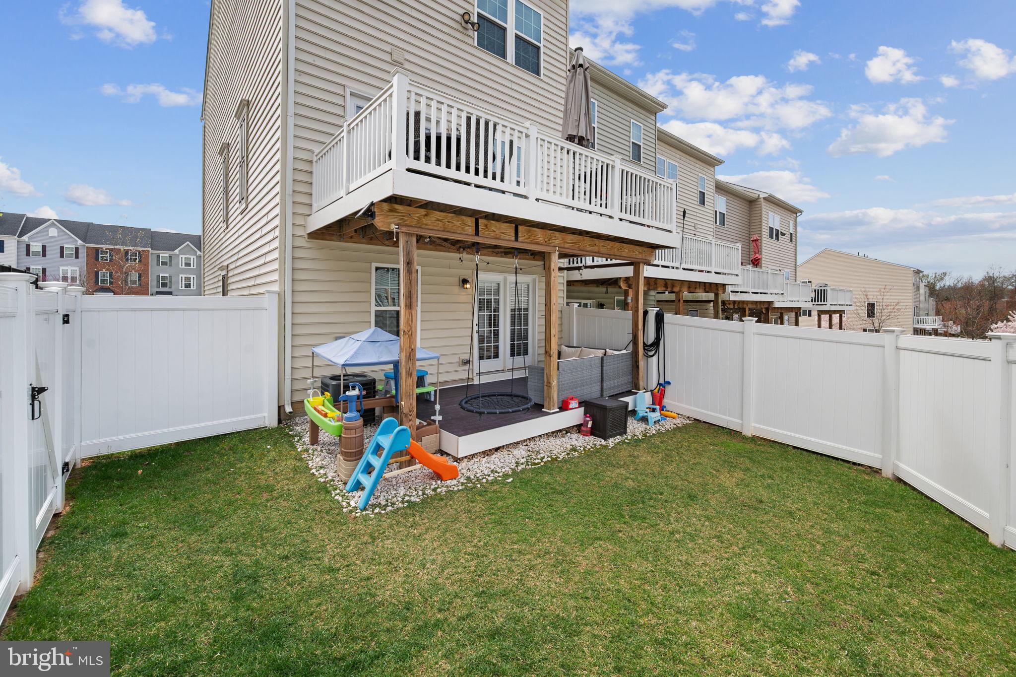 HIGHGATE VILLAGE - Residential