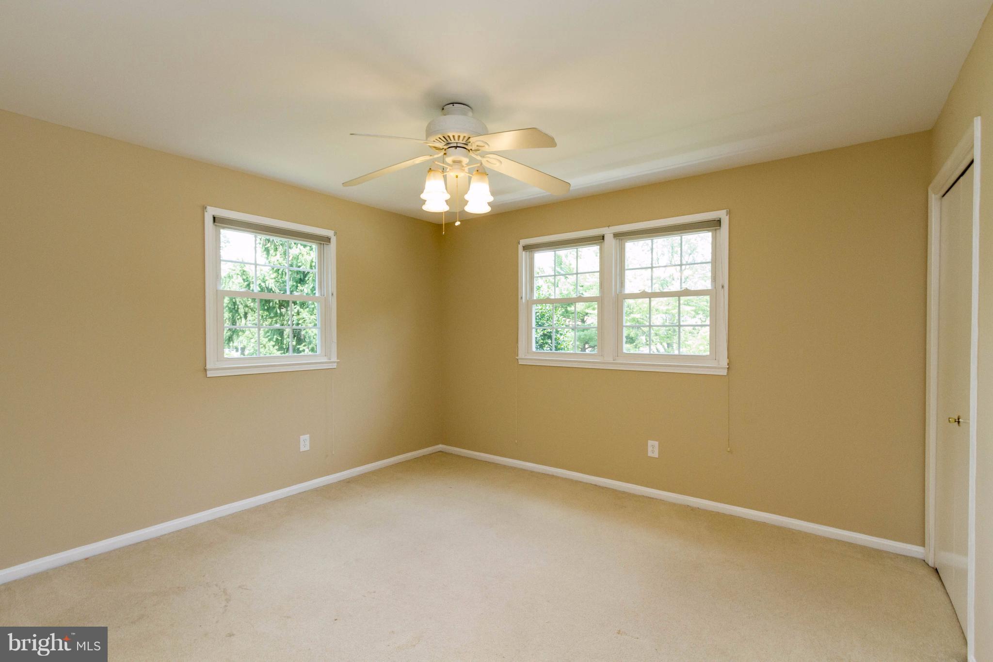 ORANGE HUNT ESTATES - Residential