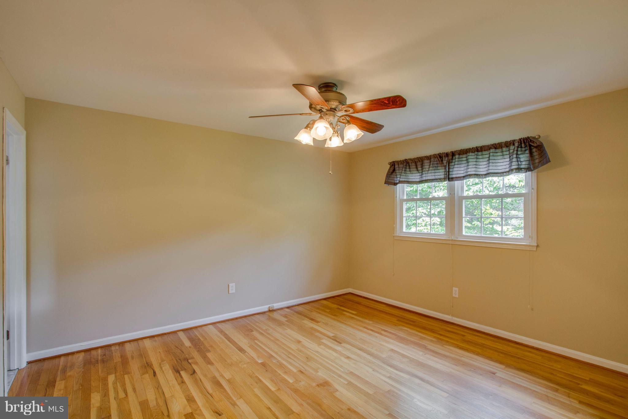 ORANGE HUNT ESTATES - Residential