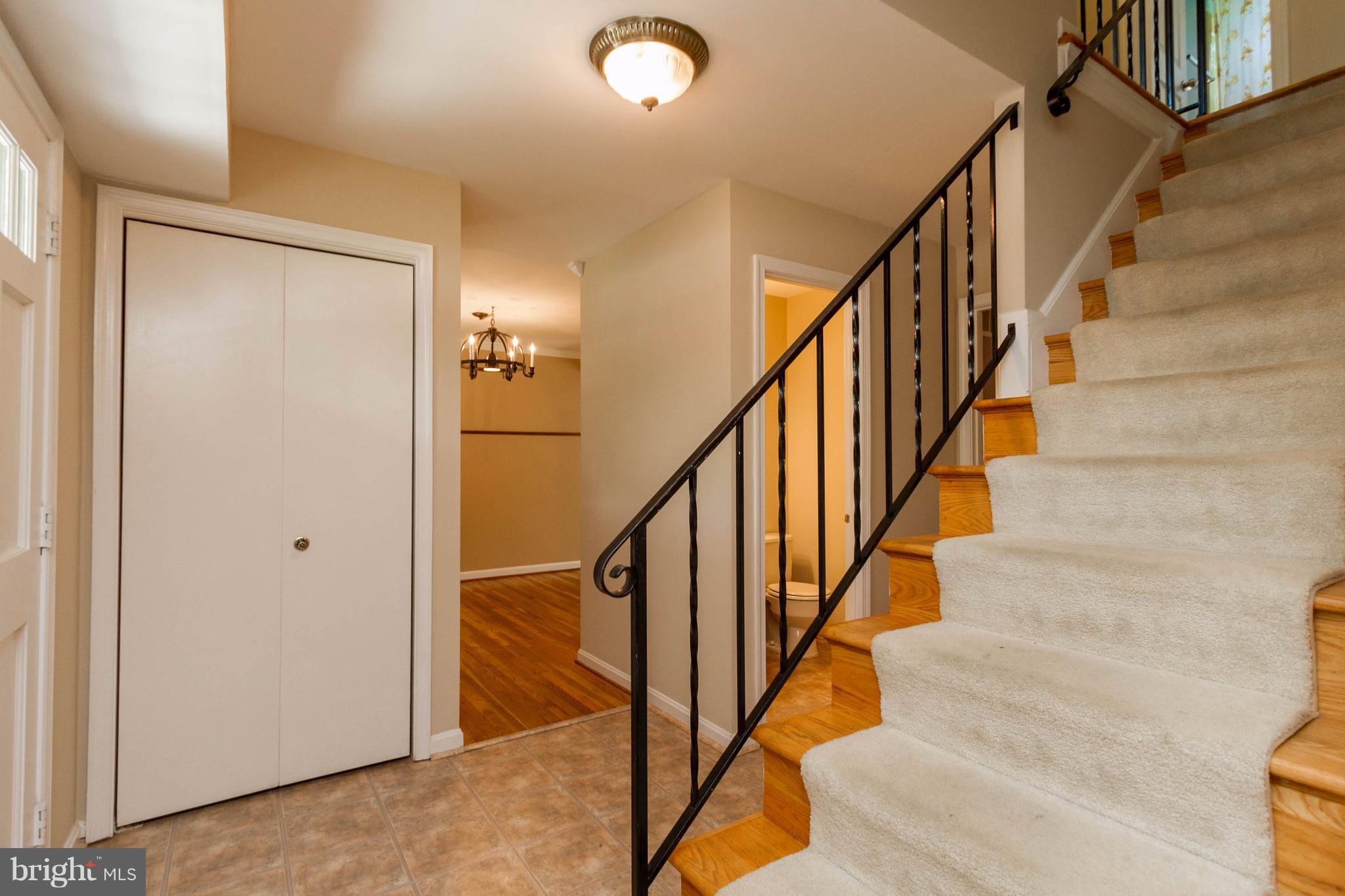 ORANGE HUNT ESTATES - Residential