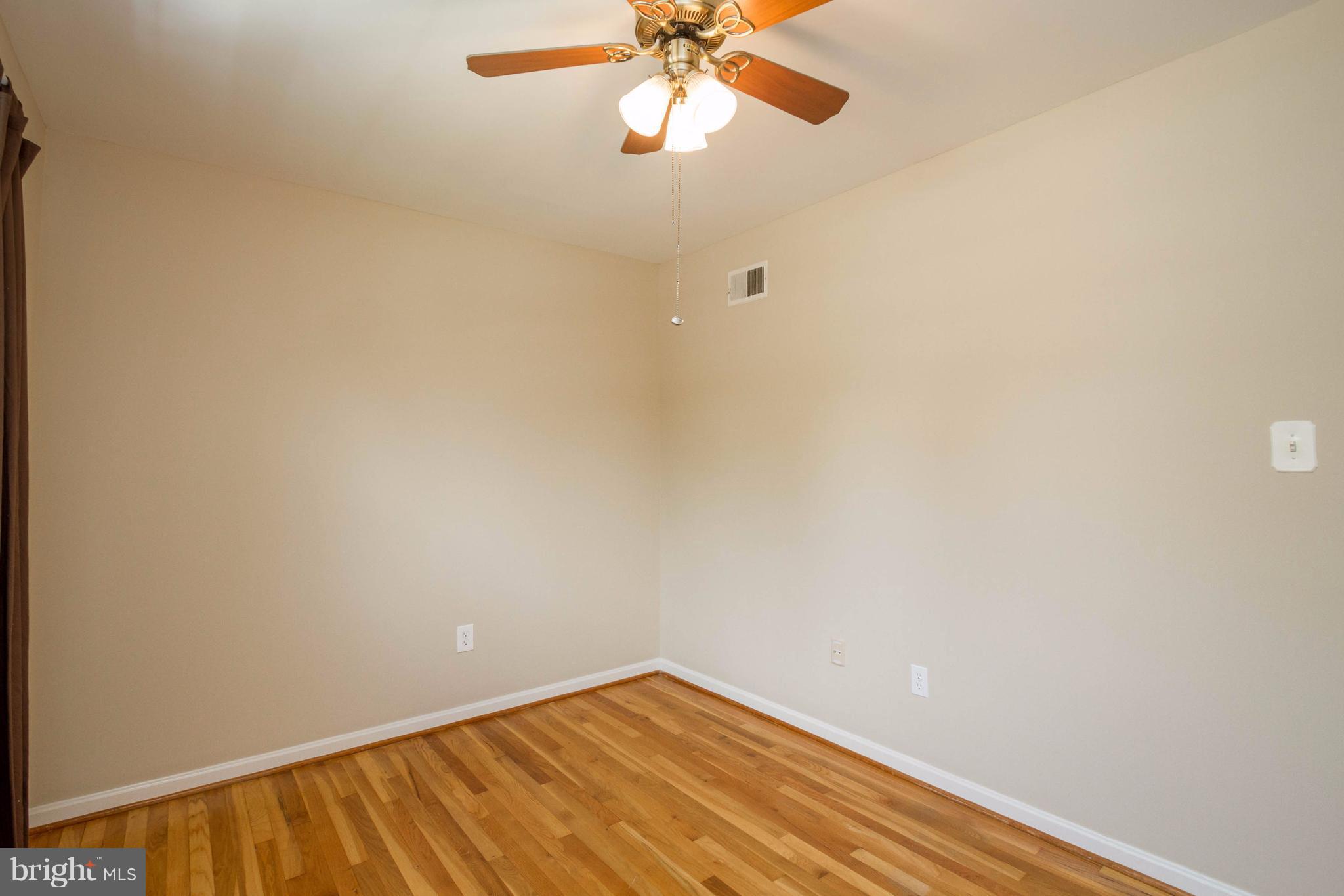 ORANGE HUNT ESTATES - Residential