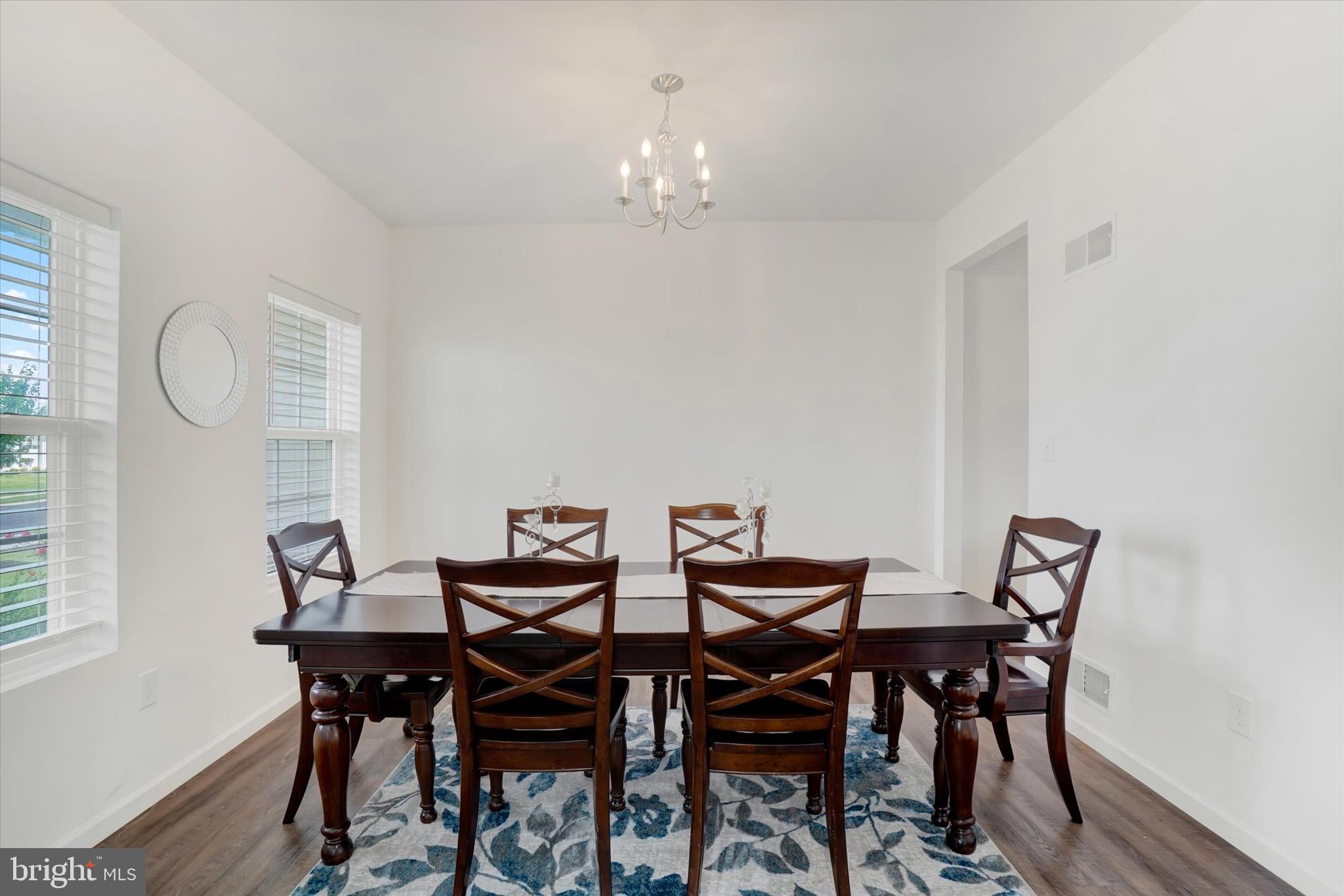 HAMILTON'S OVERLOOK - Residential