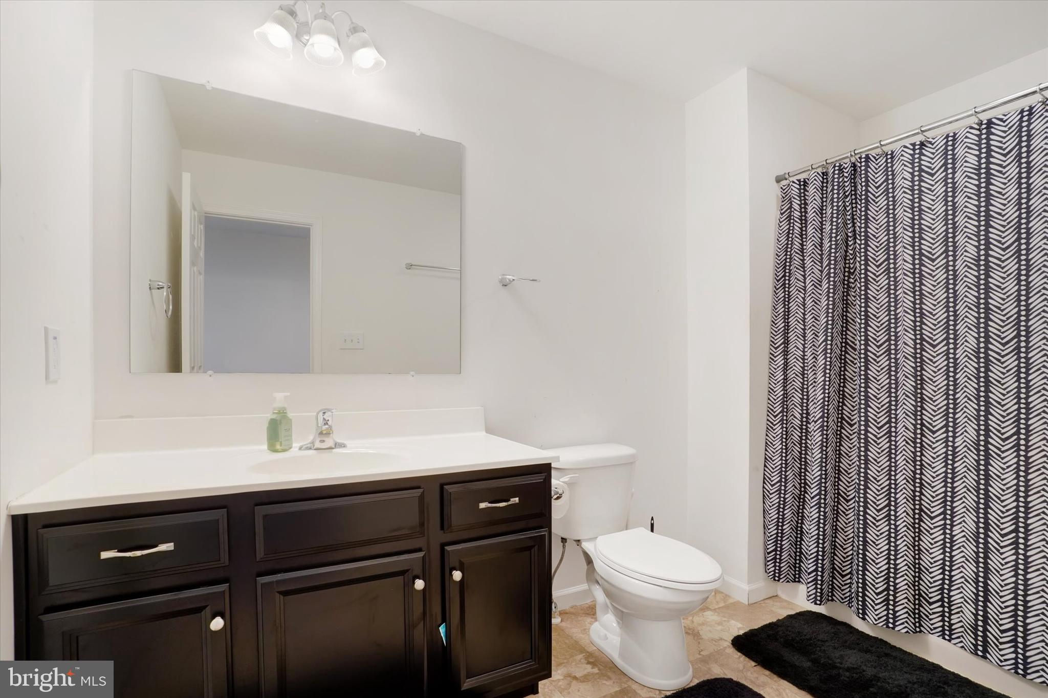 HAMILTON'S OVERLOOK - Residential