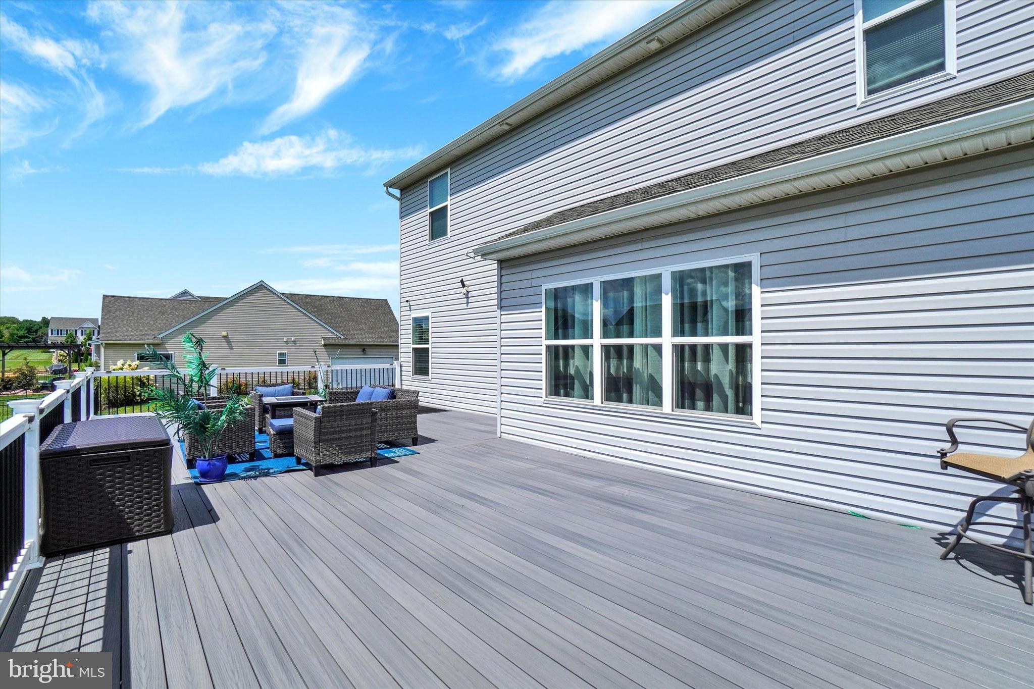 HAMILTON'S OVERLOOK - Residential