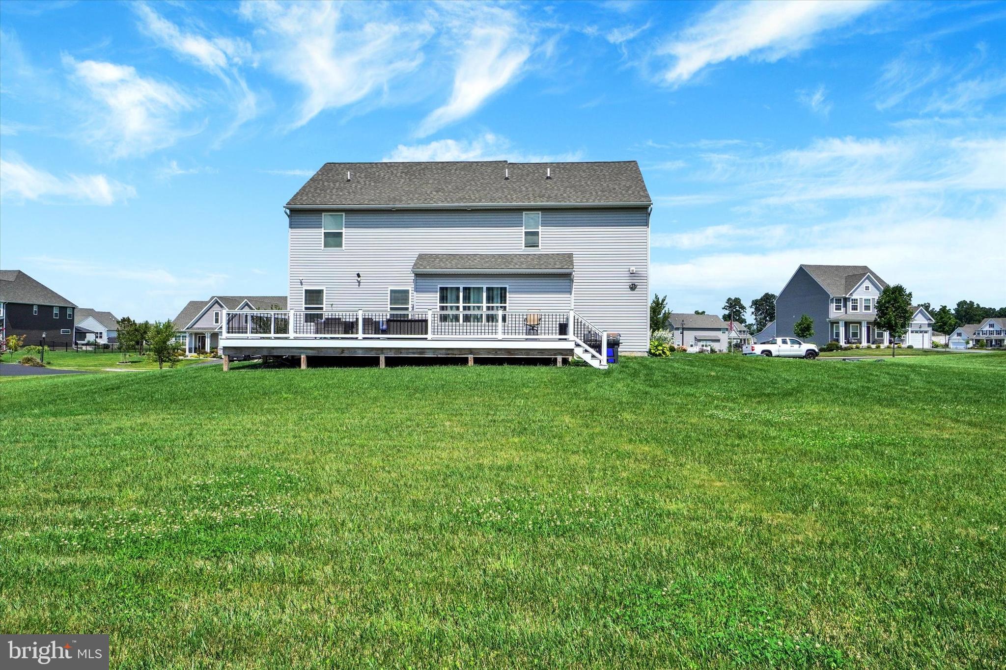 HAMILTON'S OVERLOOK - Residential