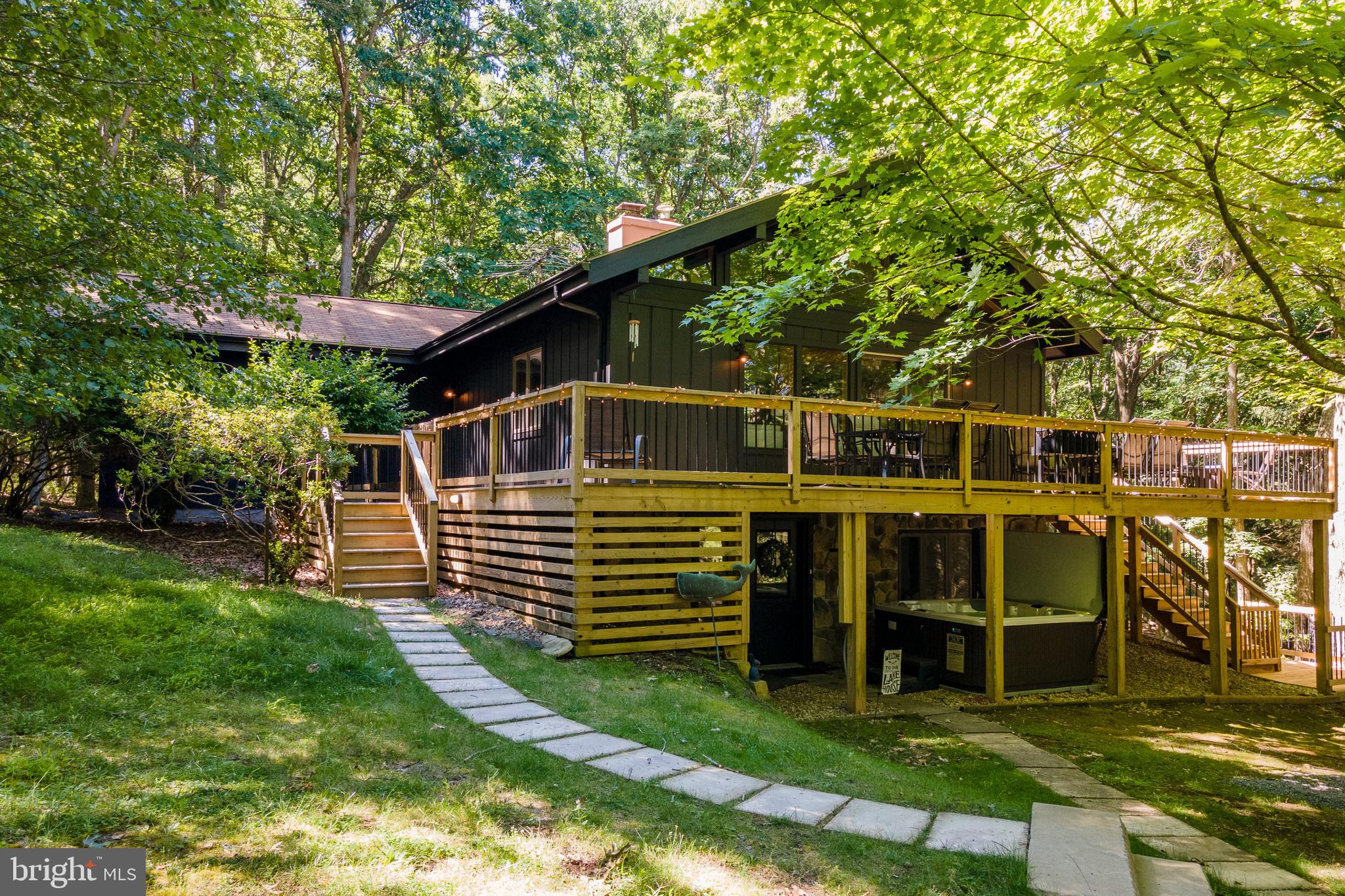 106 LODGE CIRCLE