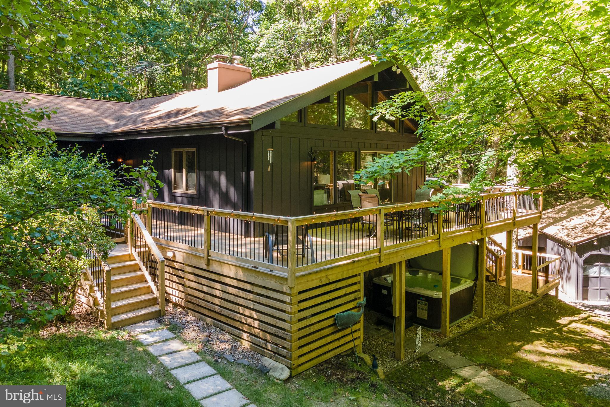 106 LODGE CIRCLE