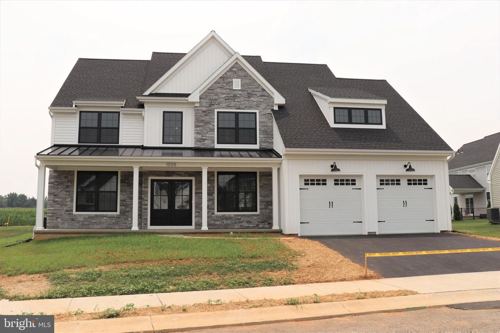 Photo of 1005 STRAFFORD PL #60, LANCASTER, PA 17601 (MLS # PALA2026360)