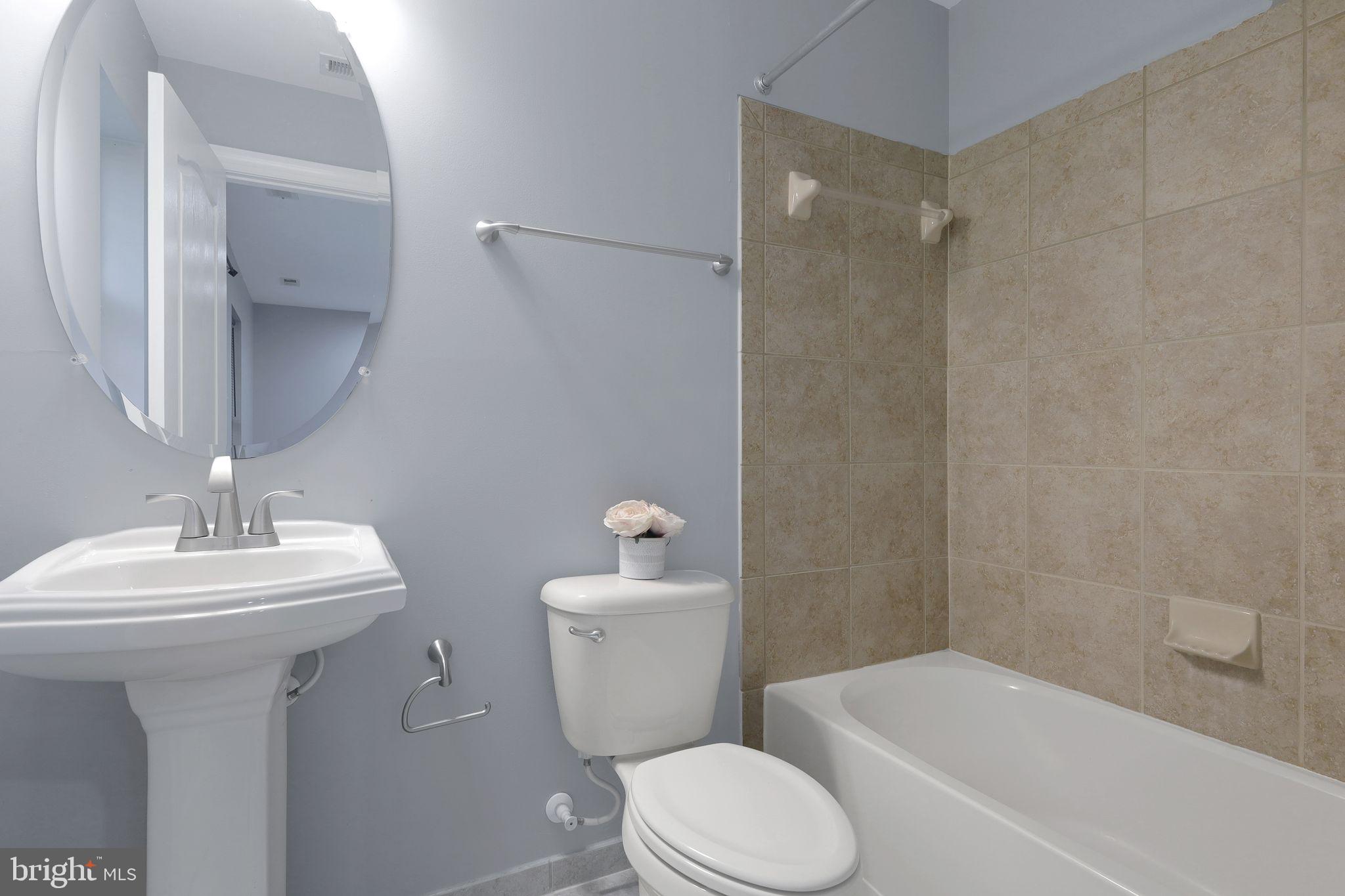 EMERSON - Residential Lease