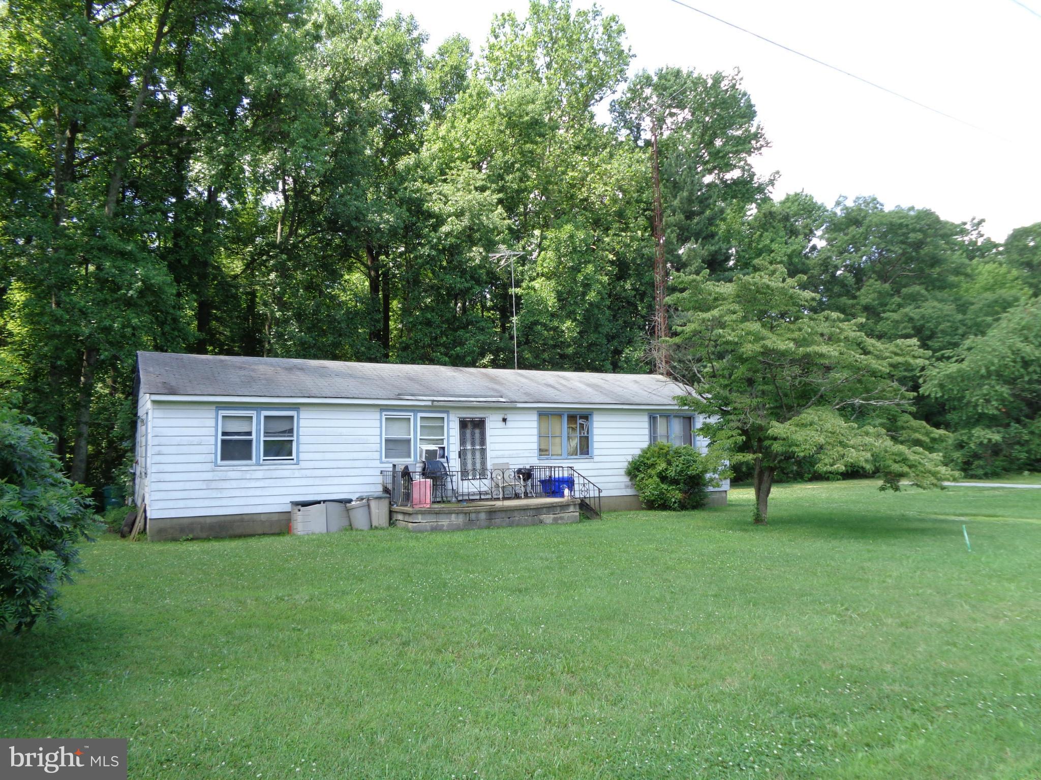 BEL AIR ACRES - Land