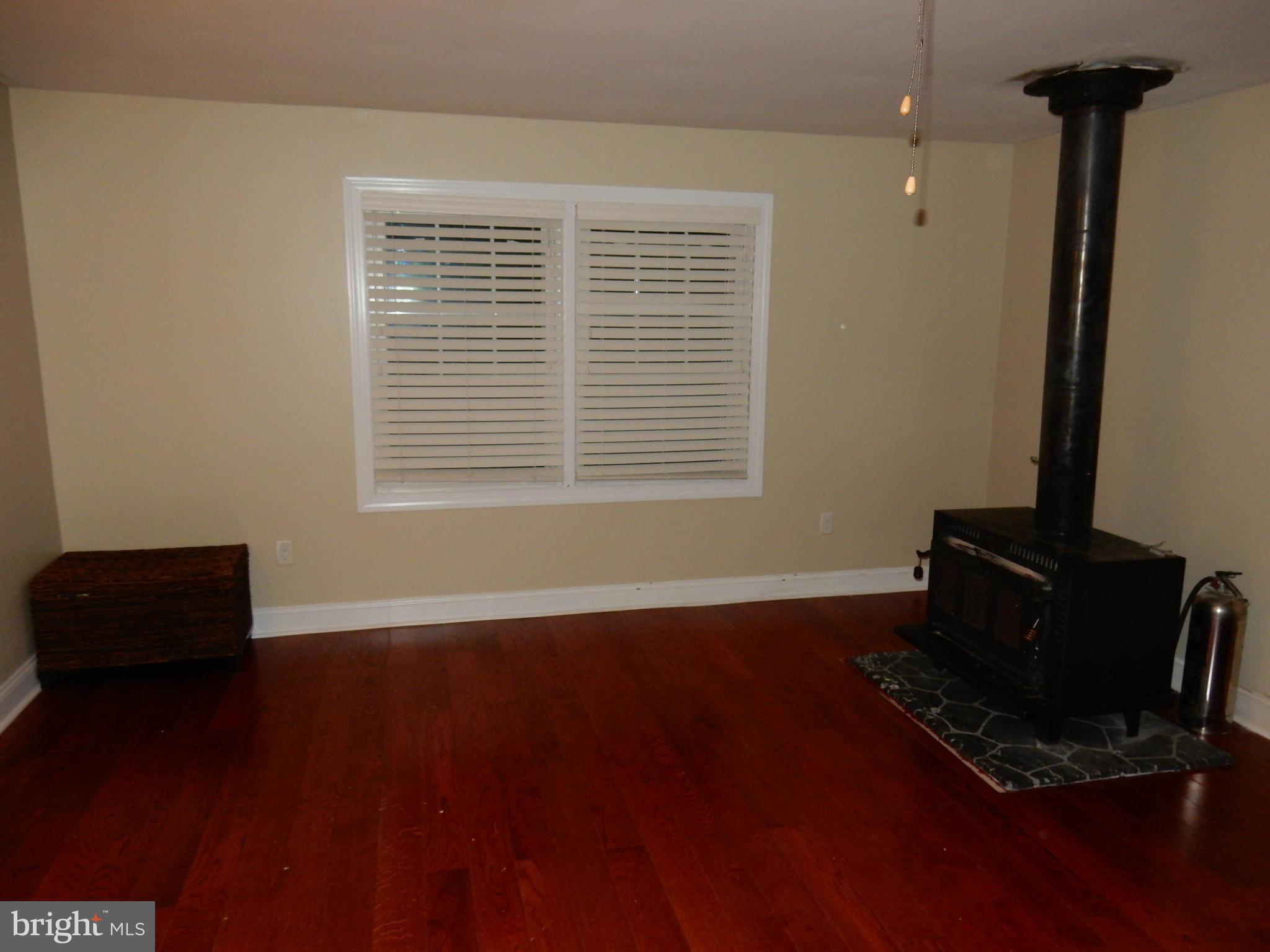 LAKE SHORE - Residential