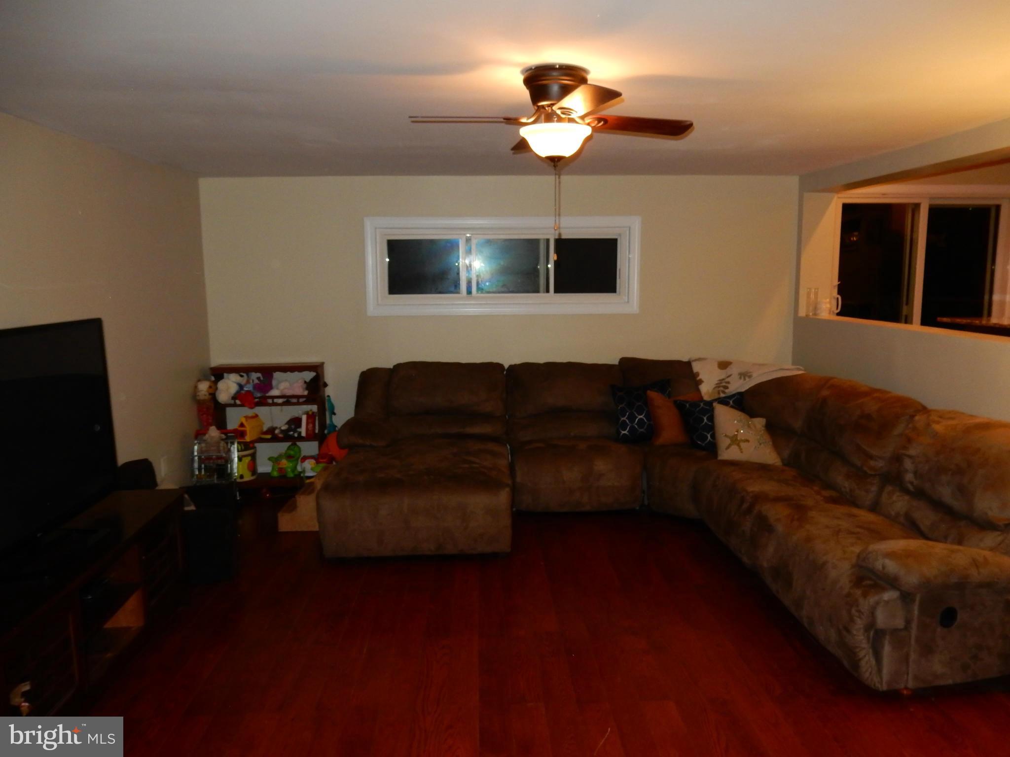 LAKE SHORE - Residential