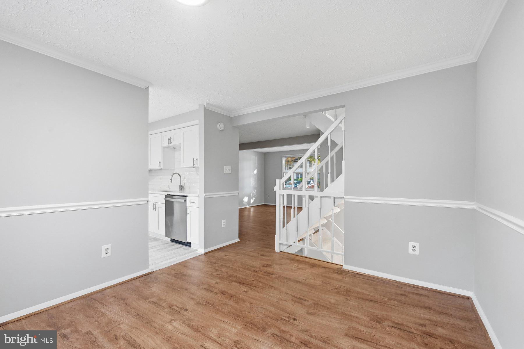 GREAT OAK SQUARE - Residential