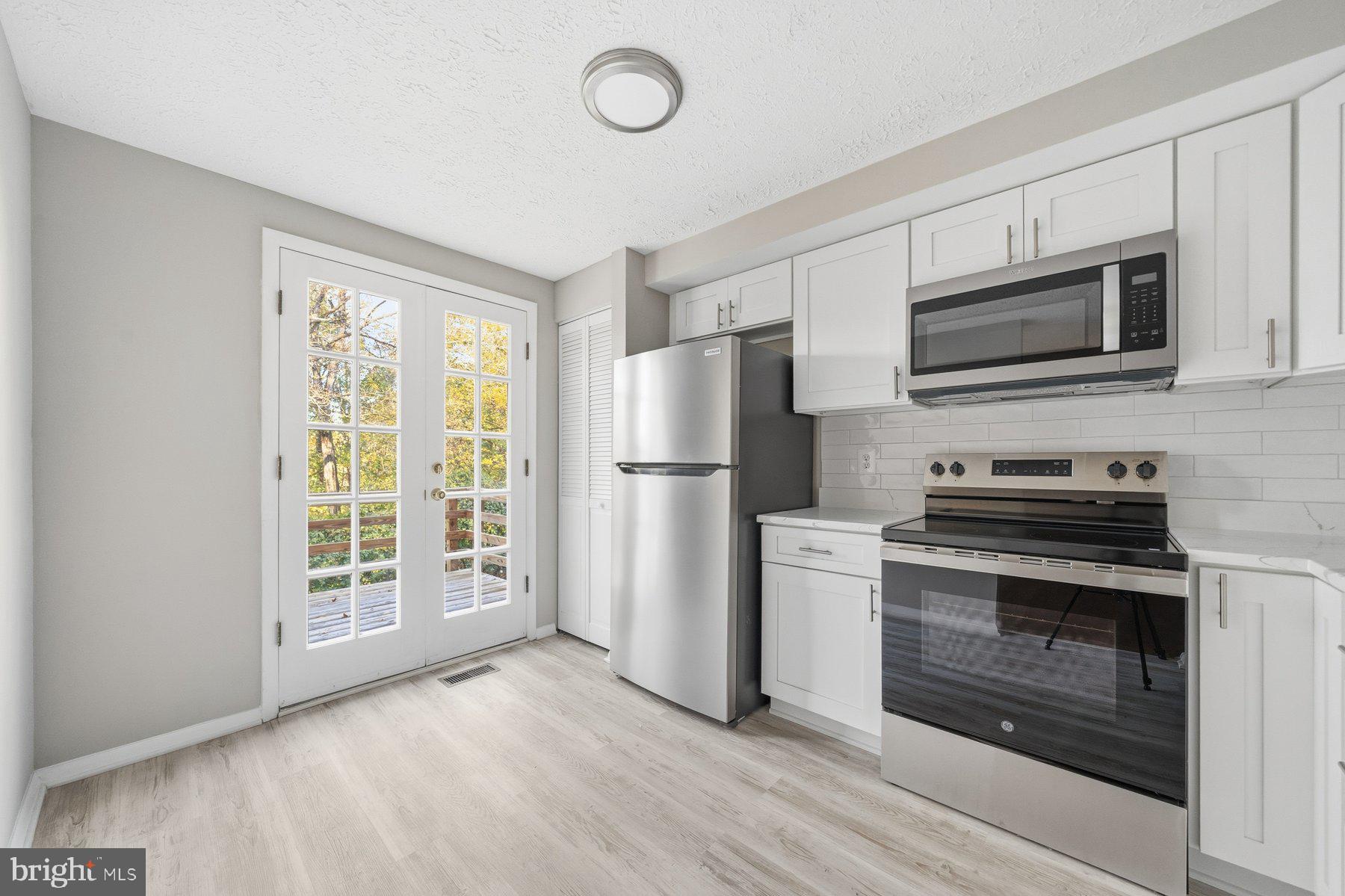 GREAT OAK SQUARE - Residential