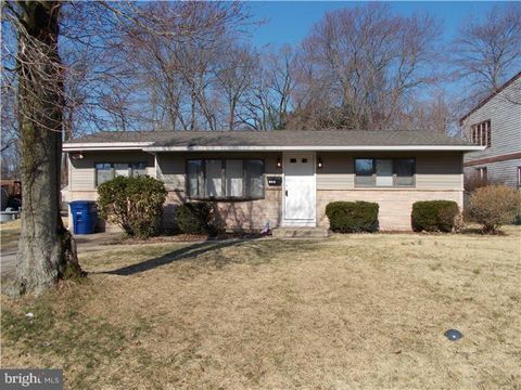 660 WINDSOR AVENUE MAPLE SHADE NJ 08052