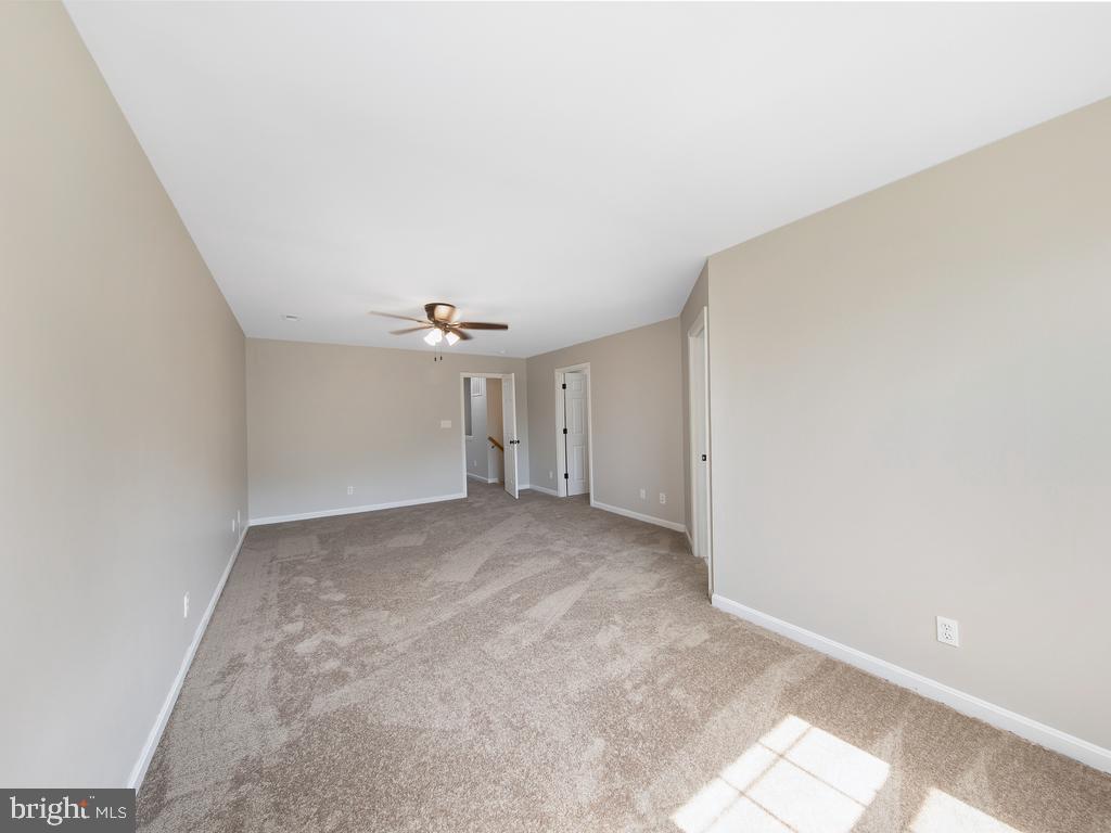 SALEM FIELDS - Residential Lease