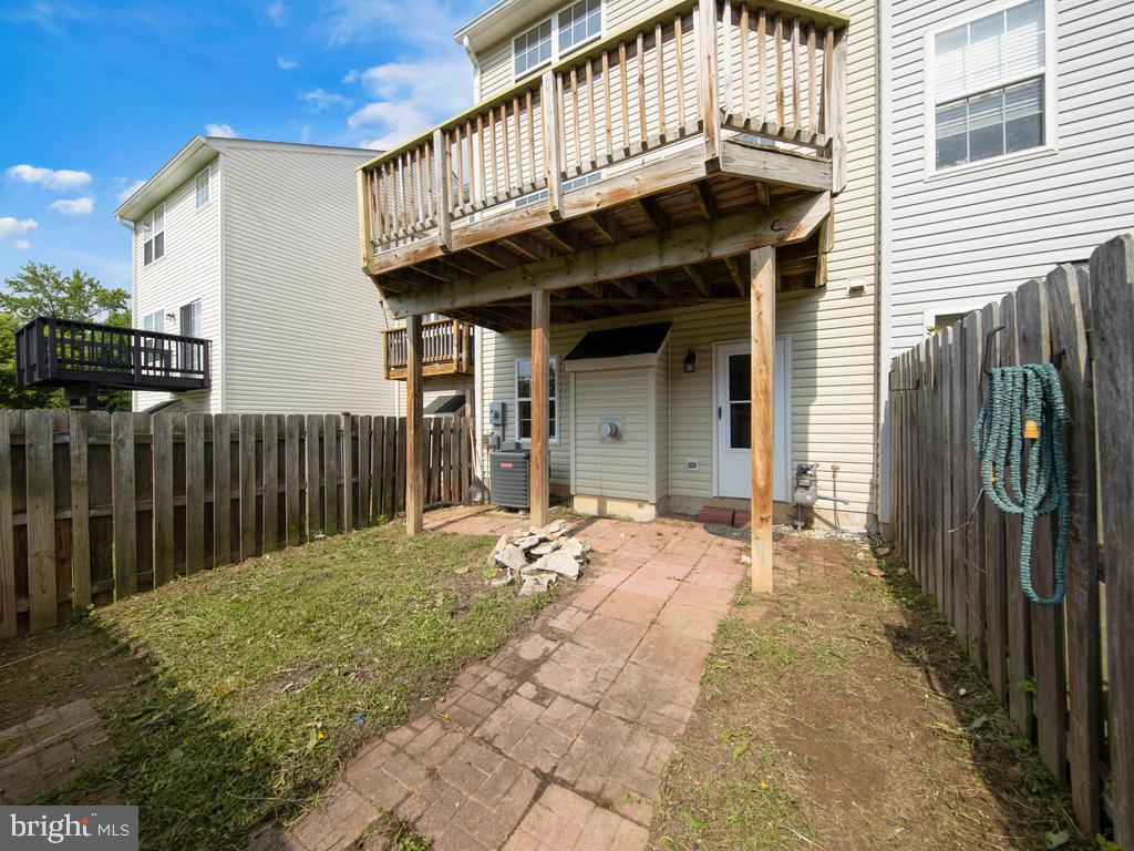 SALEM FIELDS - Residential Lease