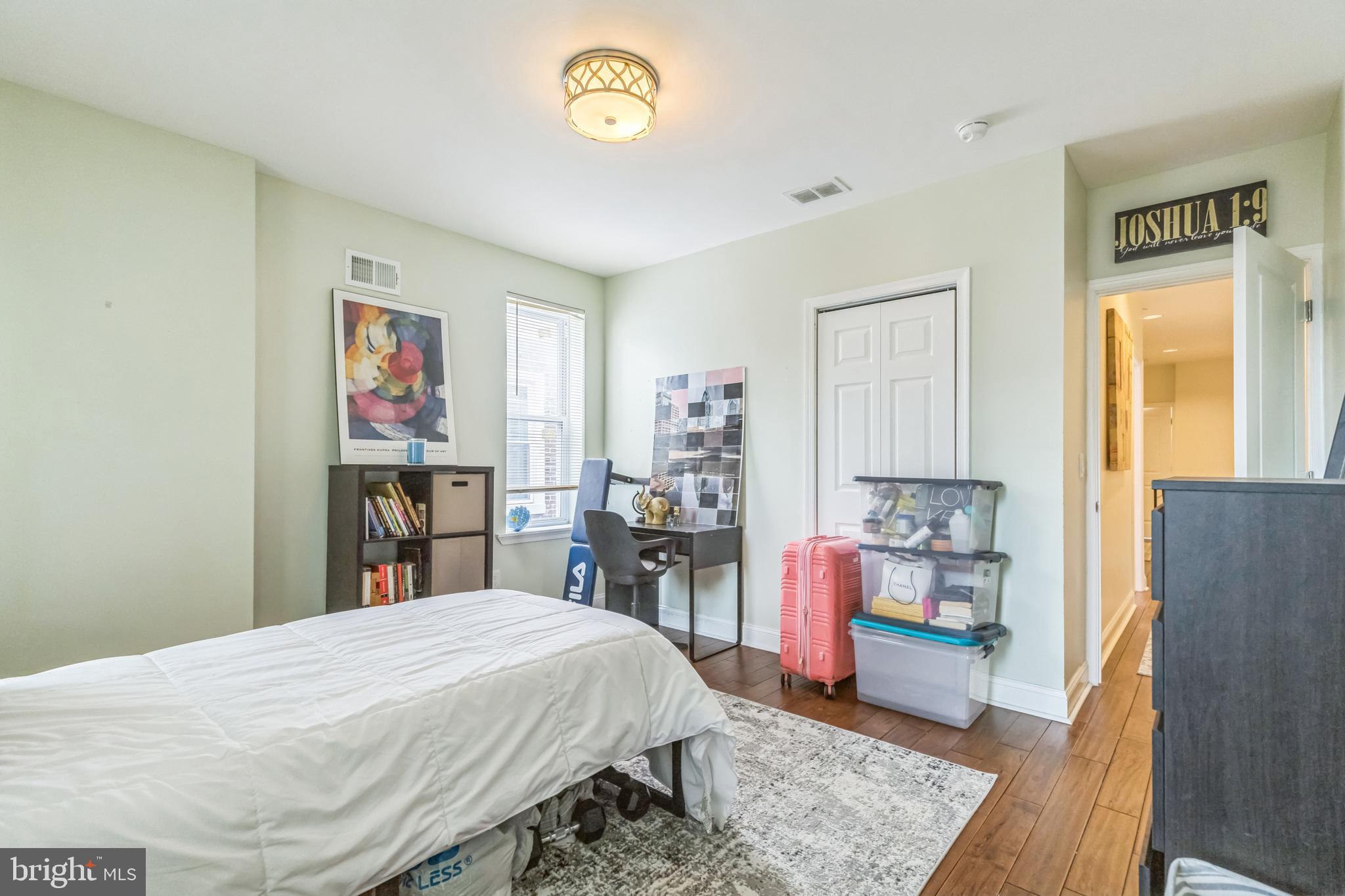 CEDAR PARK - Residential