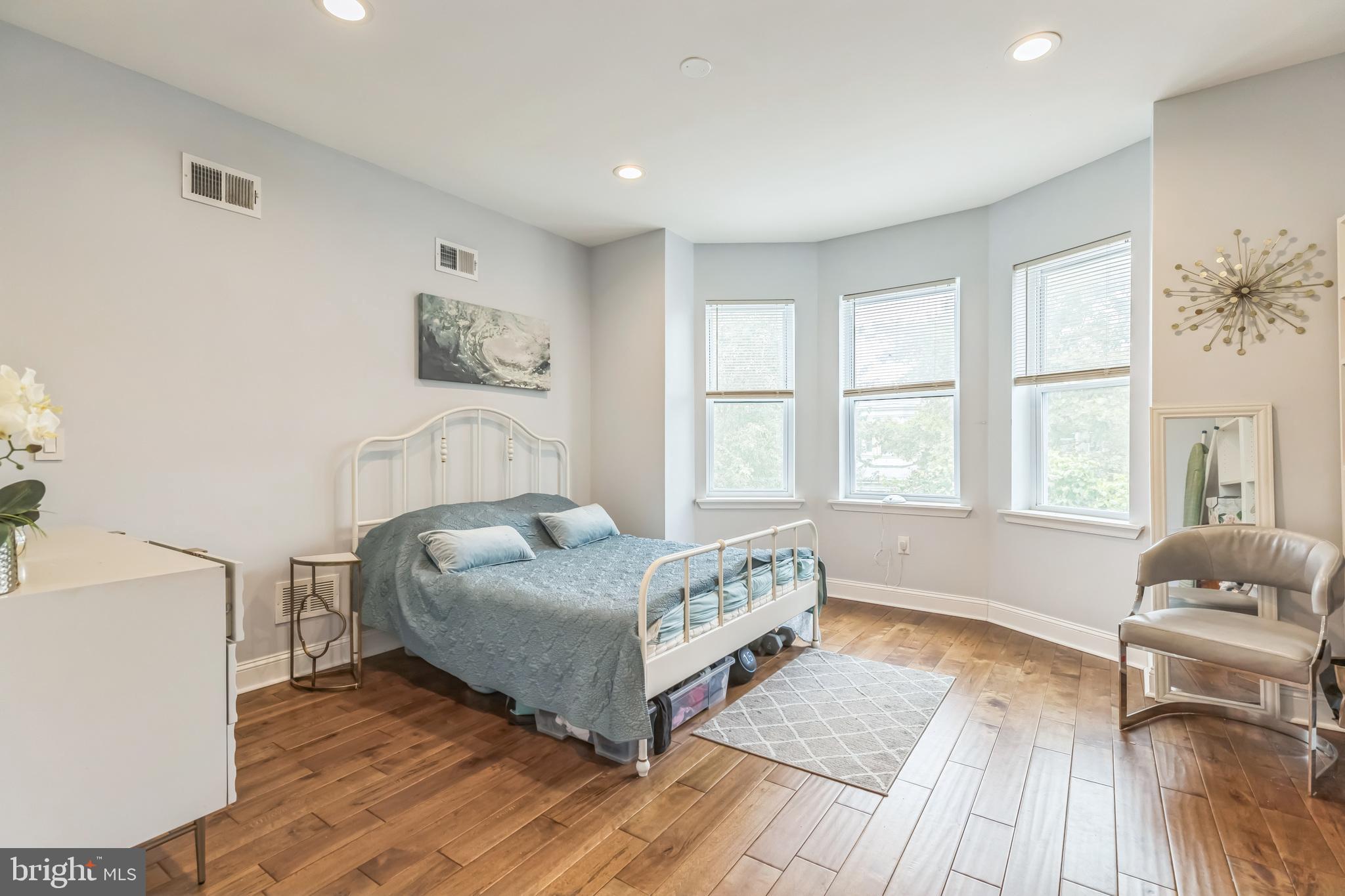 CEDAR PARK - Residential