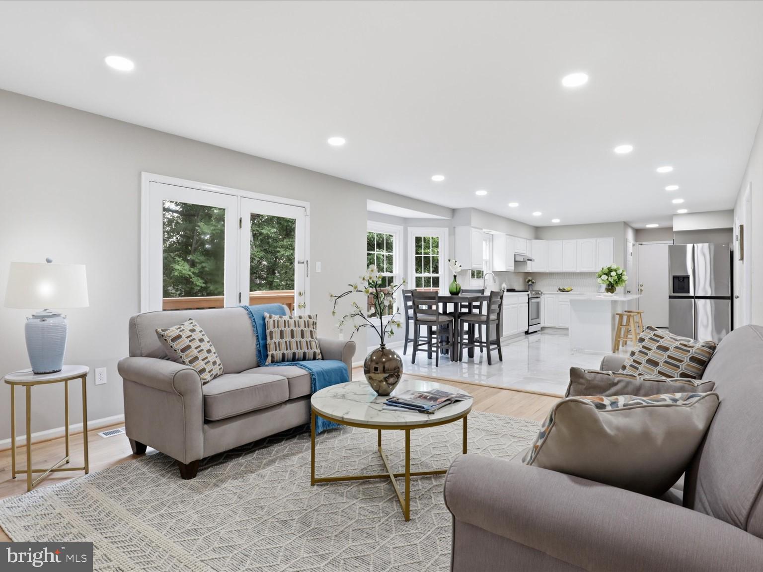 10921 OUTPOST DRIVE