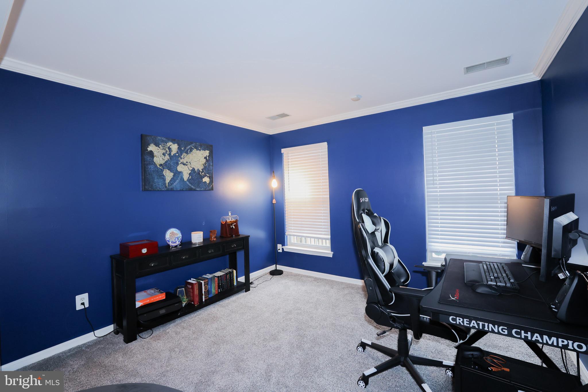 POTOMAC LAKES - Residential