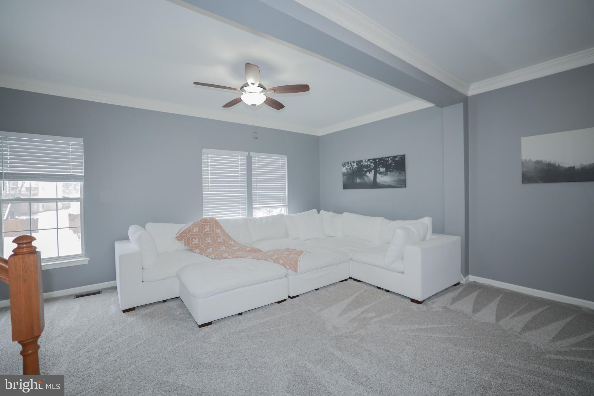 POTOMAC LAKES - Residential