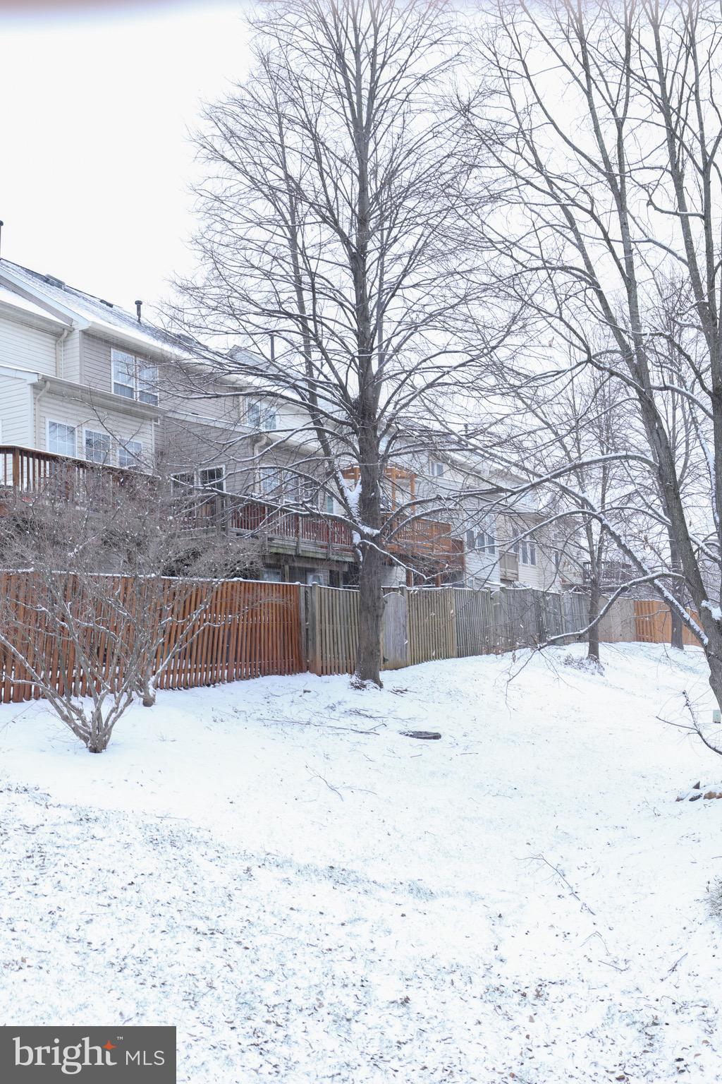 POTOMAC LAKES - Residential